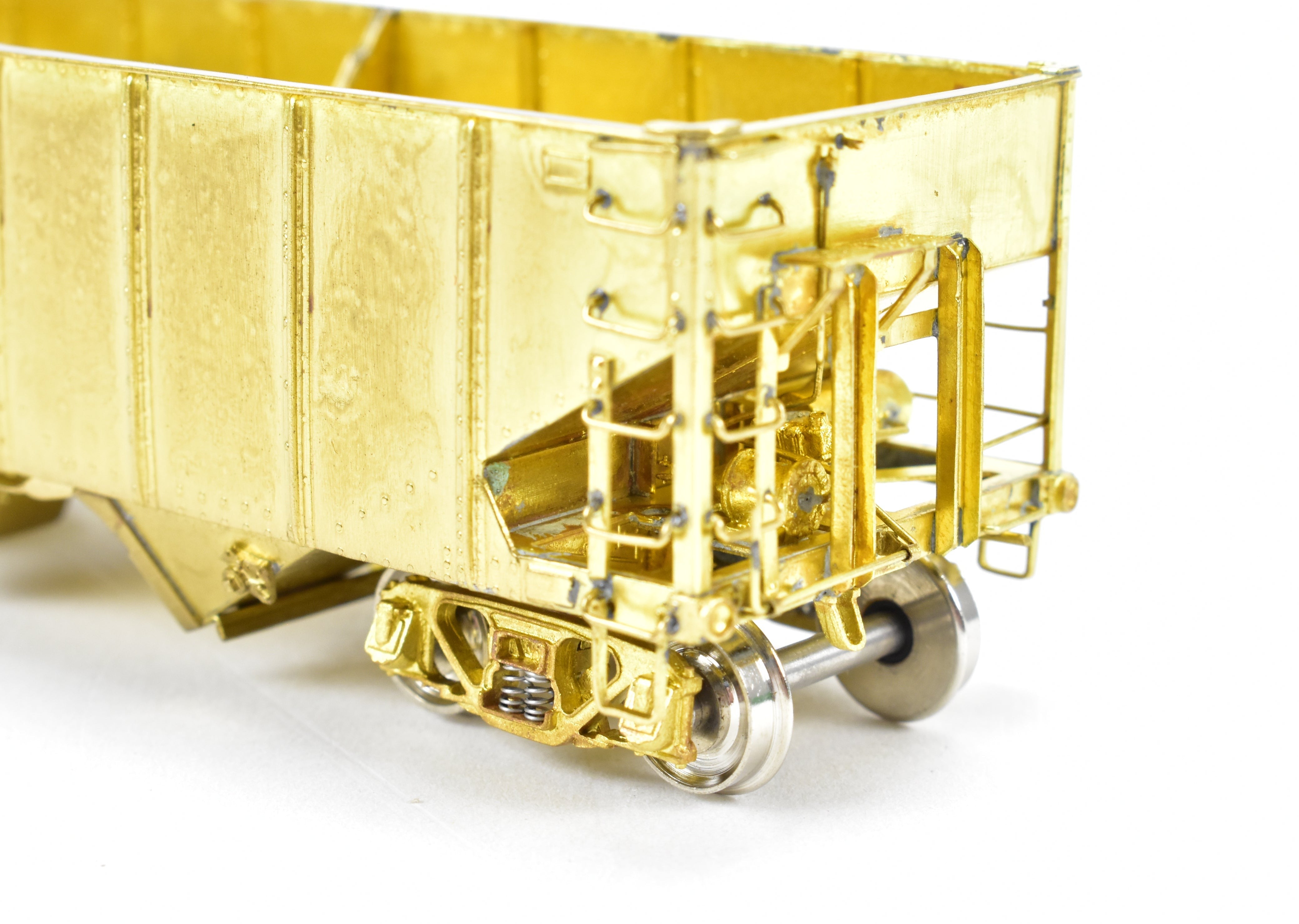 HO Brass OMI - Overland Models' Modified USRA 2-Bay Hopper Cars