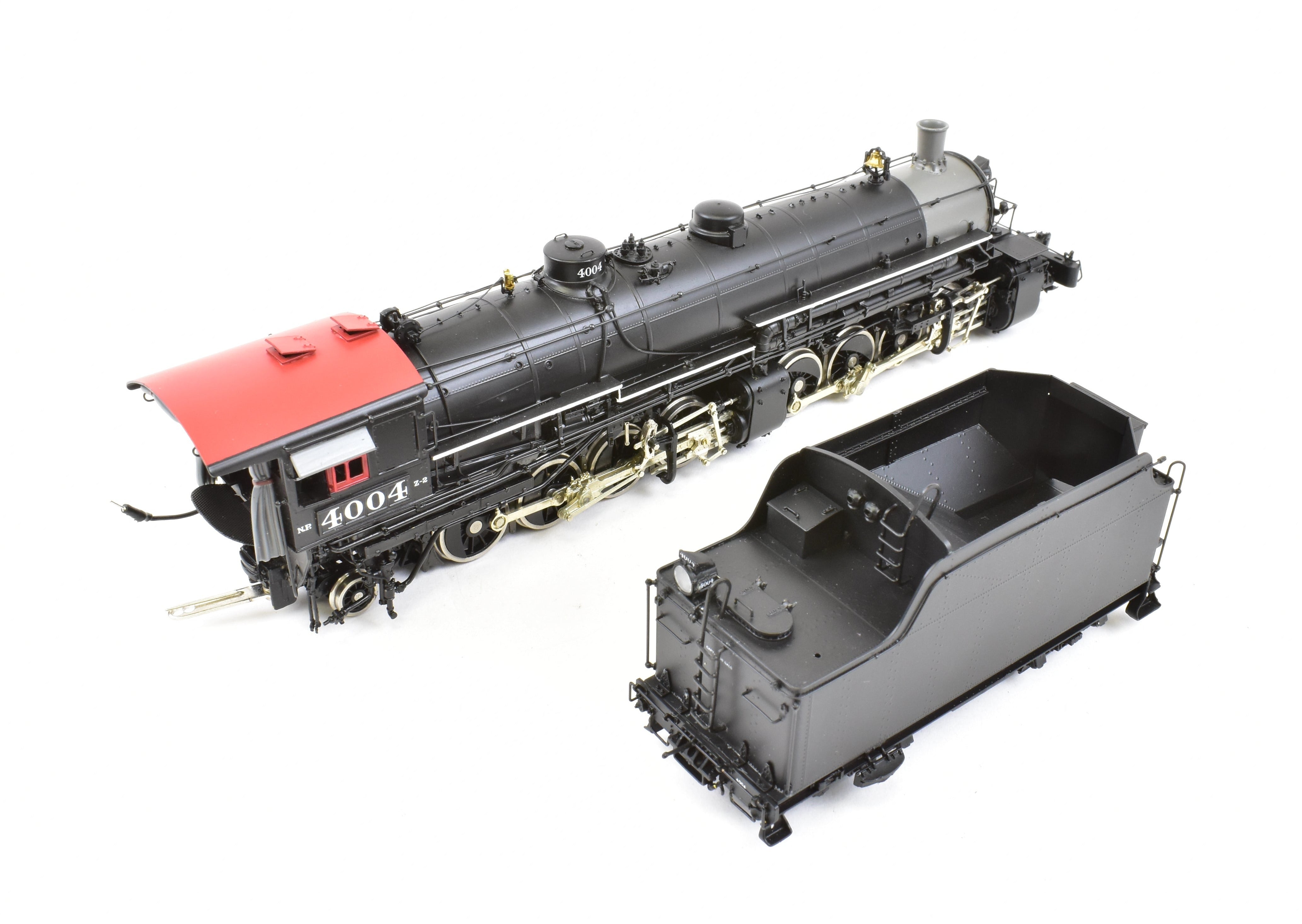 HO Scale Brass Model Train - W&R Enterprises Northern Pacific Class Z - 2 2 - 8 - 8 - 2 Version 3 Factory Painted Locomotive No. 4004