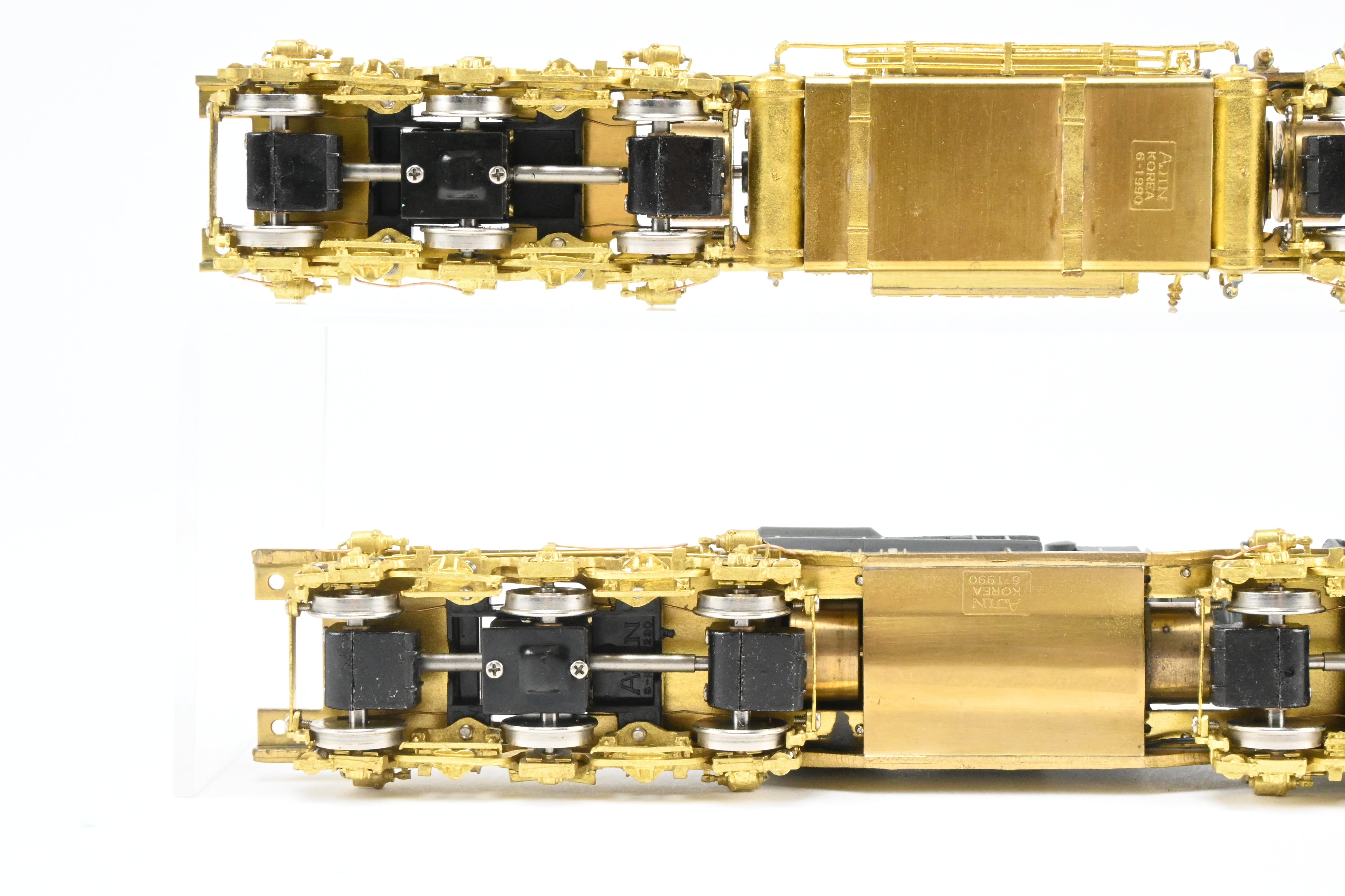 High - Quality HO Scale Brass Replacement Kit for Union Pacific GE 8500 HP Gas Turbine Big Blow Tower Drive by Overland Models, Inc (OMI)