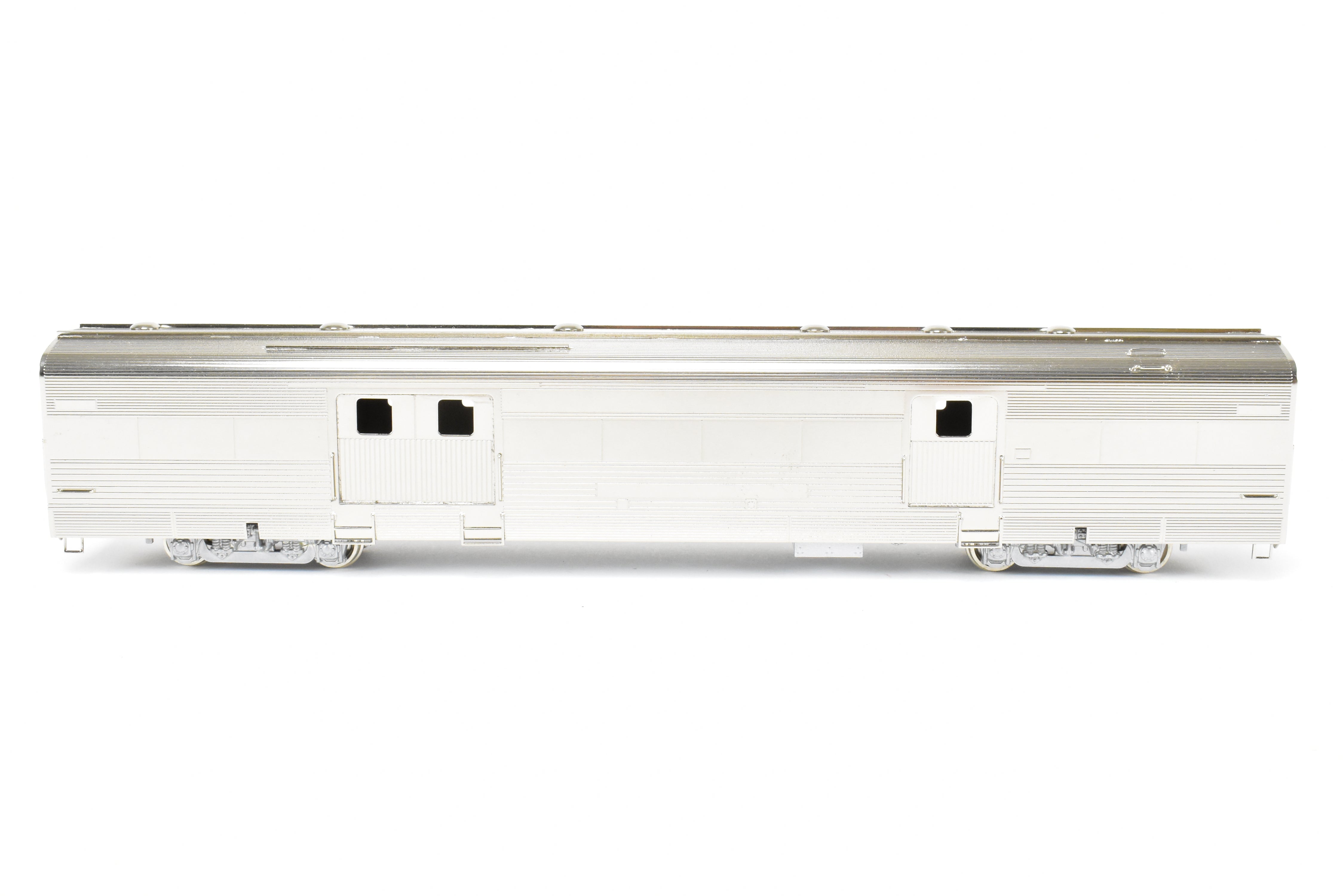 HO Brass Hi - Country California Zephyr Baggage Car with Plated Finish