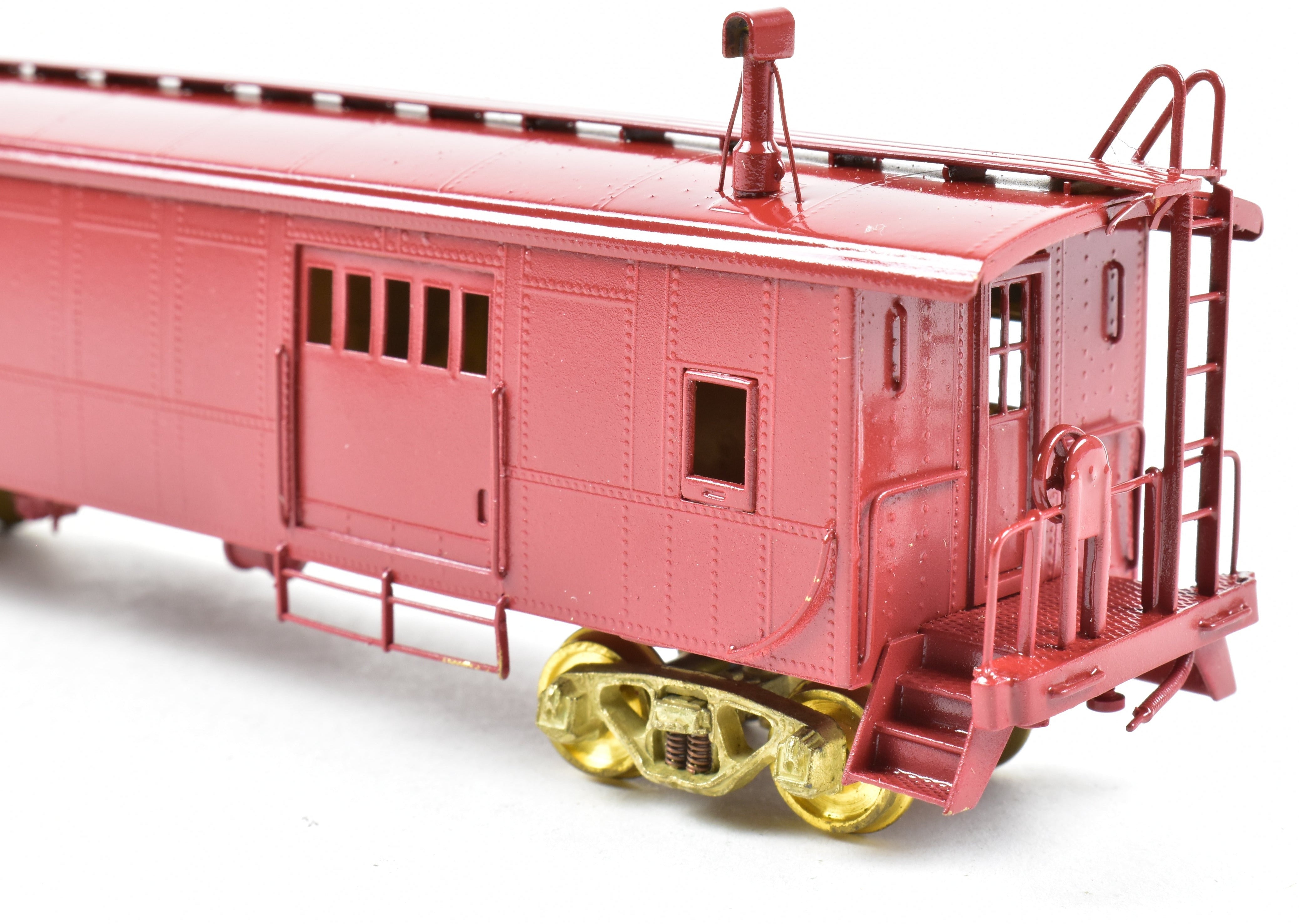 HO Scale Brass Hallmark Models ATSF - Santa Fe Transfer Caboose with Factory - Applied Paint and Unlettered Design