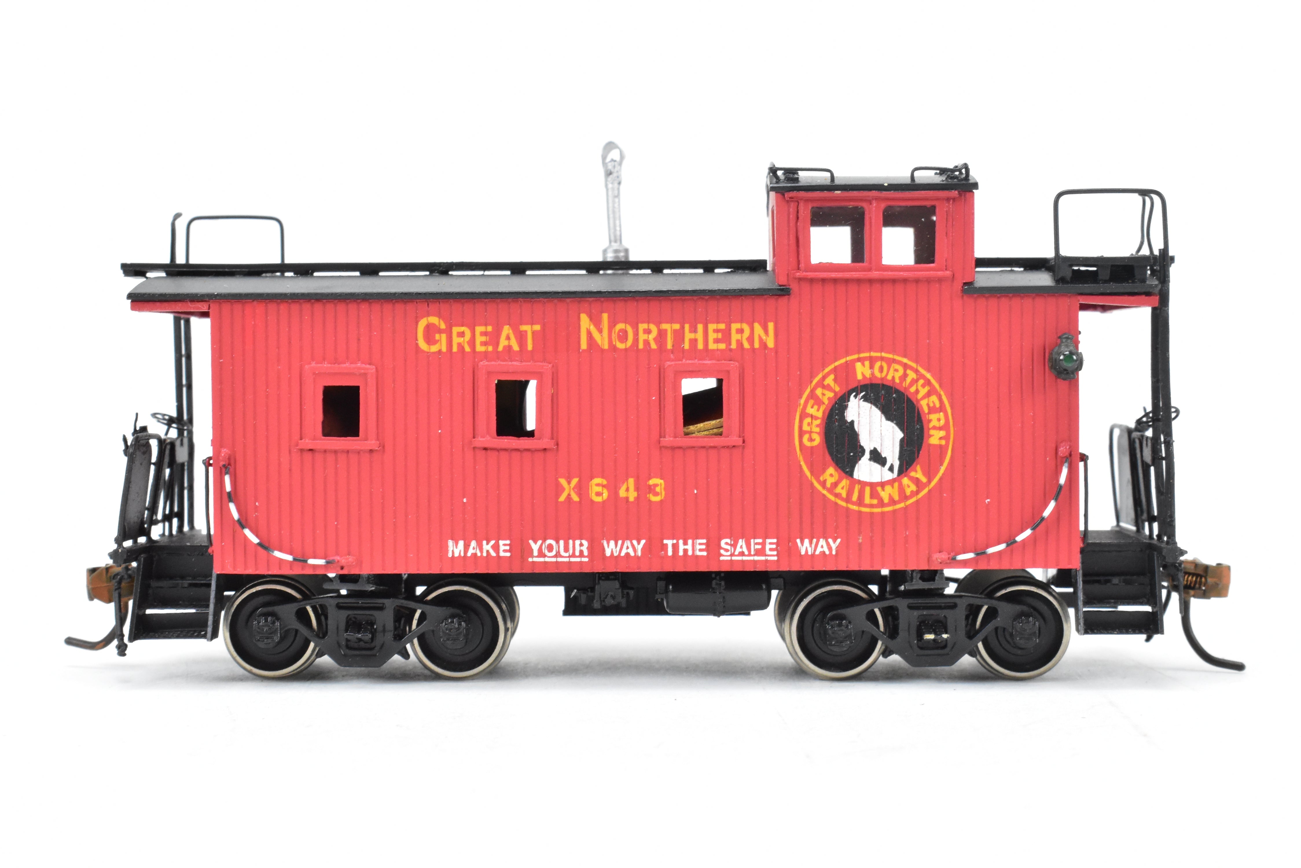 HO Scale Brass American Model Company GN 25-Foot Wood Caboose C/P #X643