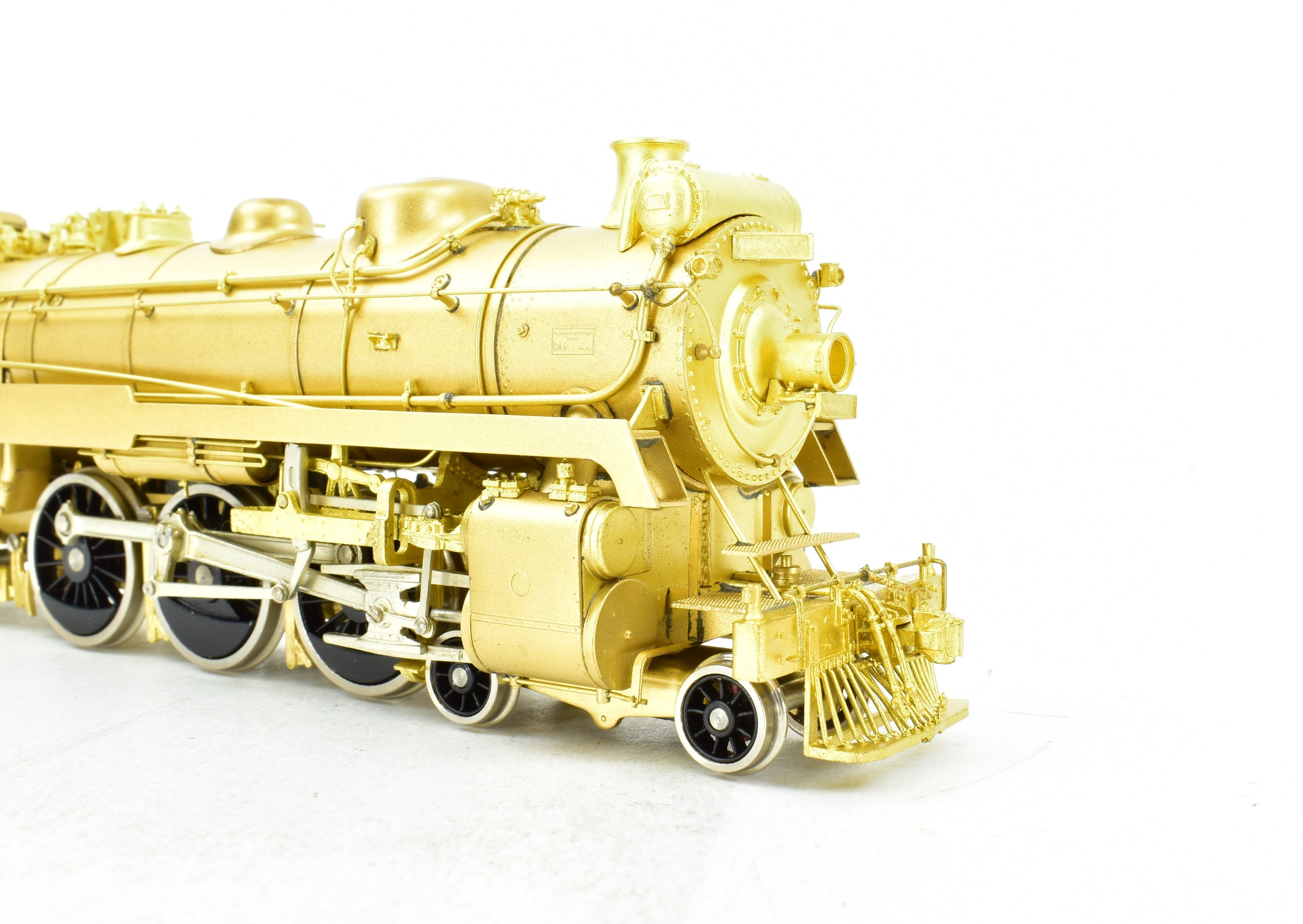 HO Scale Brass Van Hobbies Canadian Pacific Railway 4-6-2 Pacific No. 2700 Model