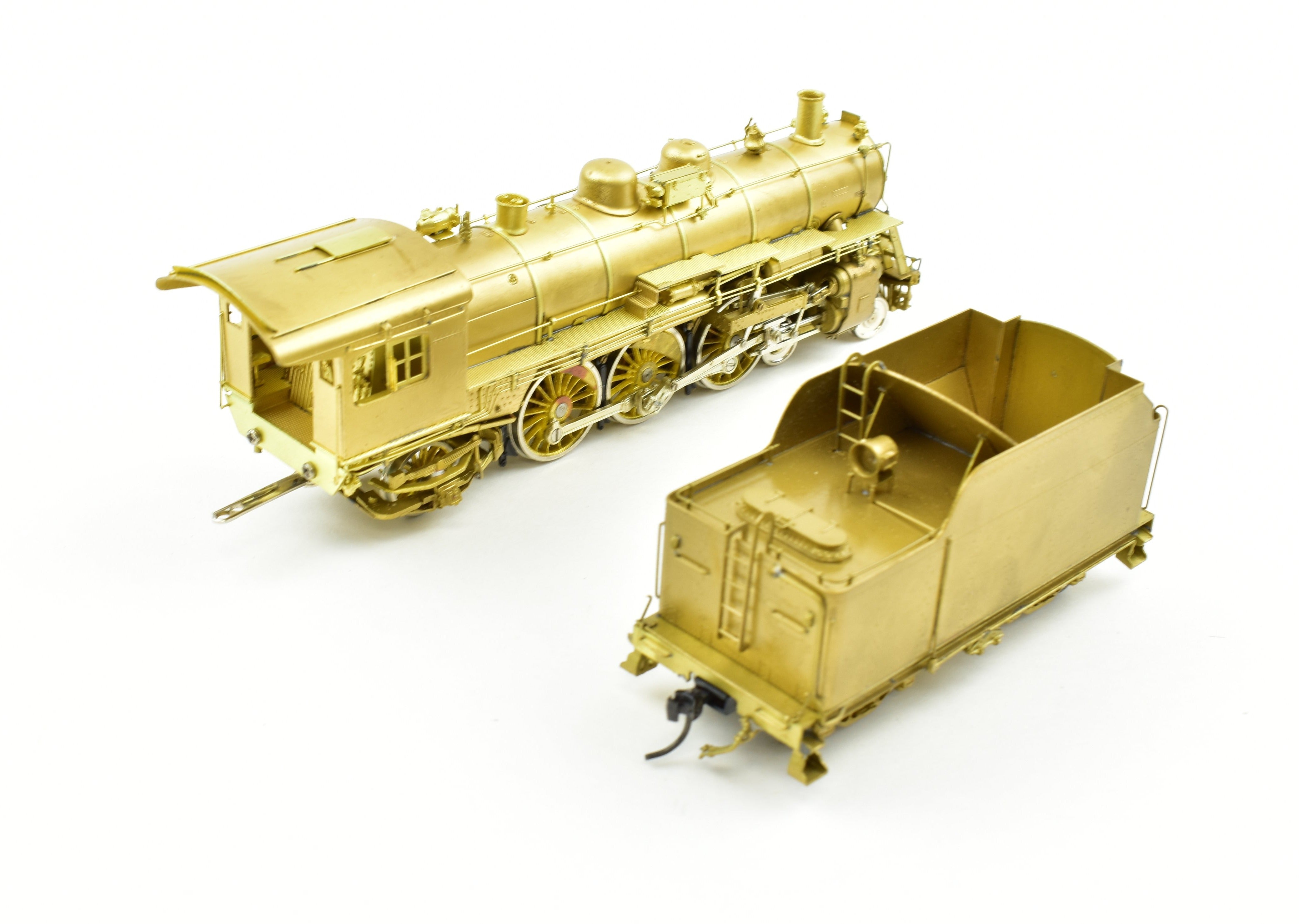 HO Scale Brass Model Train - Overland Models Inc. Boston & Maine P2b 4 - 6 - 2 Steam Locomotive