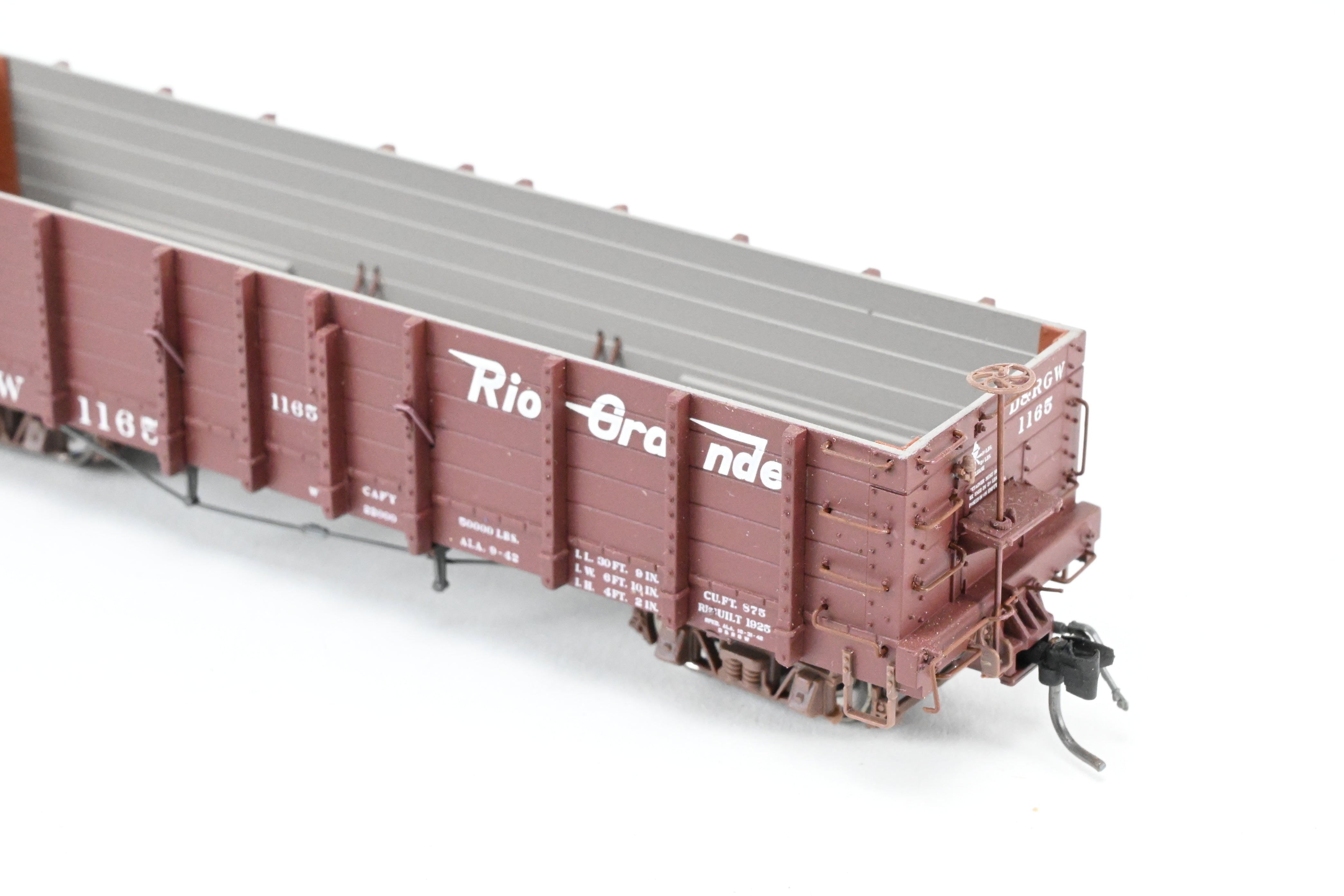 HOn3 Blackstone Models D&RGW High Side Gondola No. 1165 with Flying Grande Herald