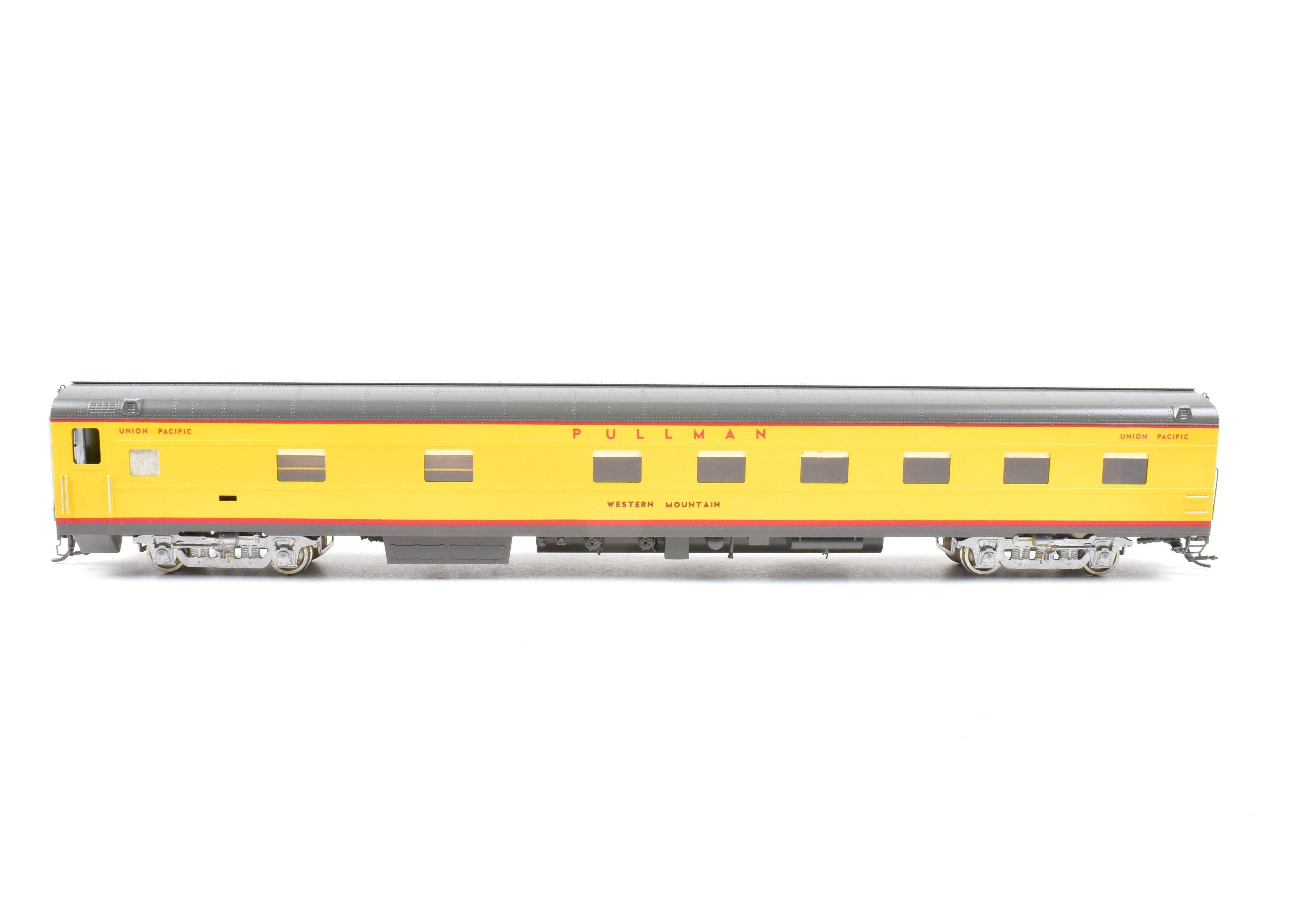 High - Quality HO Scale Brass Cascade Models C&NW - Chicago & North Western 12 RMT/4DBR Western Series Sleeper Car for Model Trains, CP Version