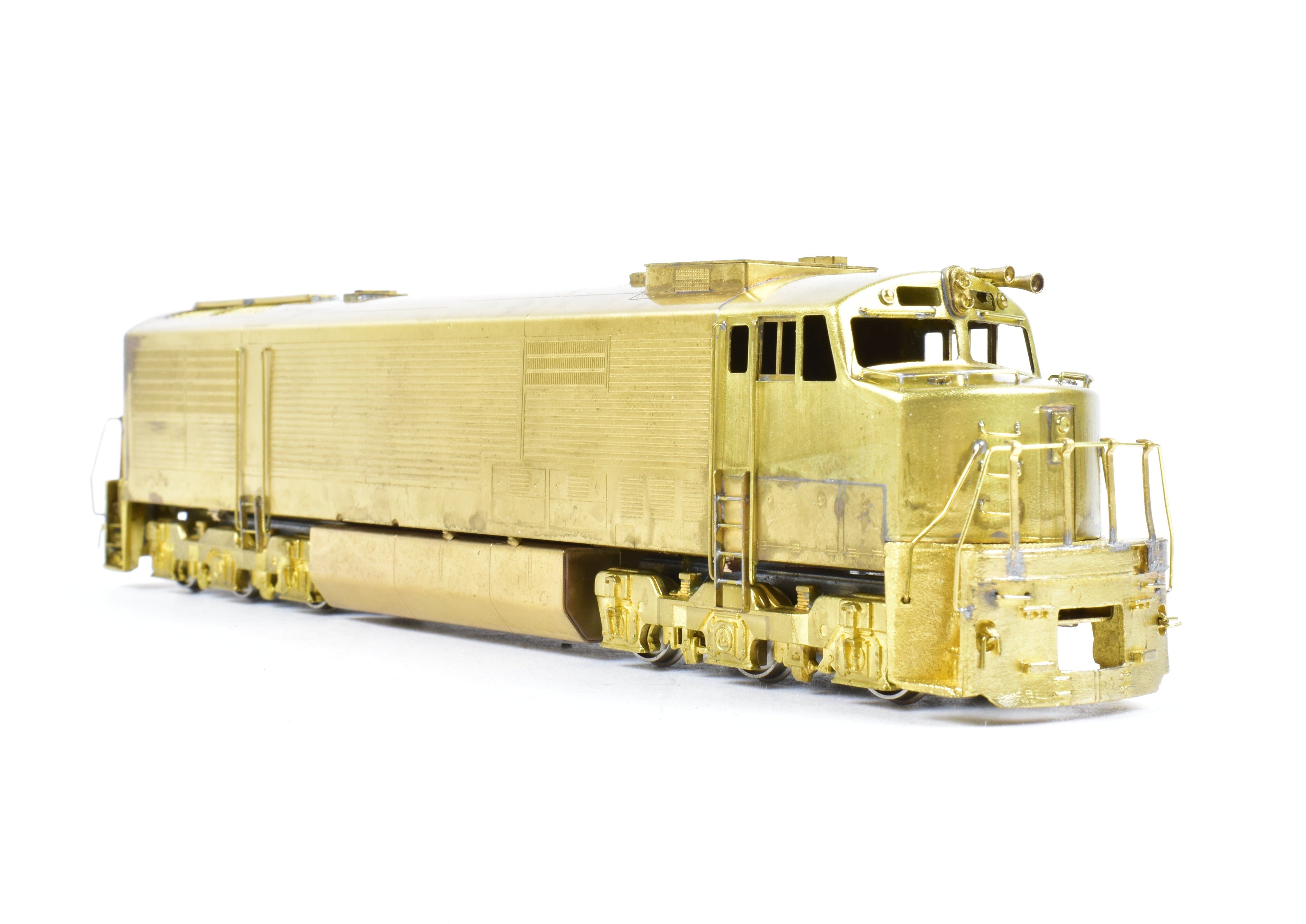 HO Scale Brass Hallmark Models ATSF - Santa Fe GE U30CG Cowl-Style Passenger Diesel Locomotive Model with New NWSL Gears