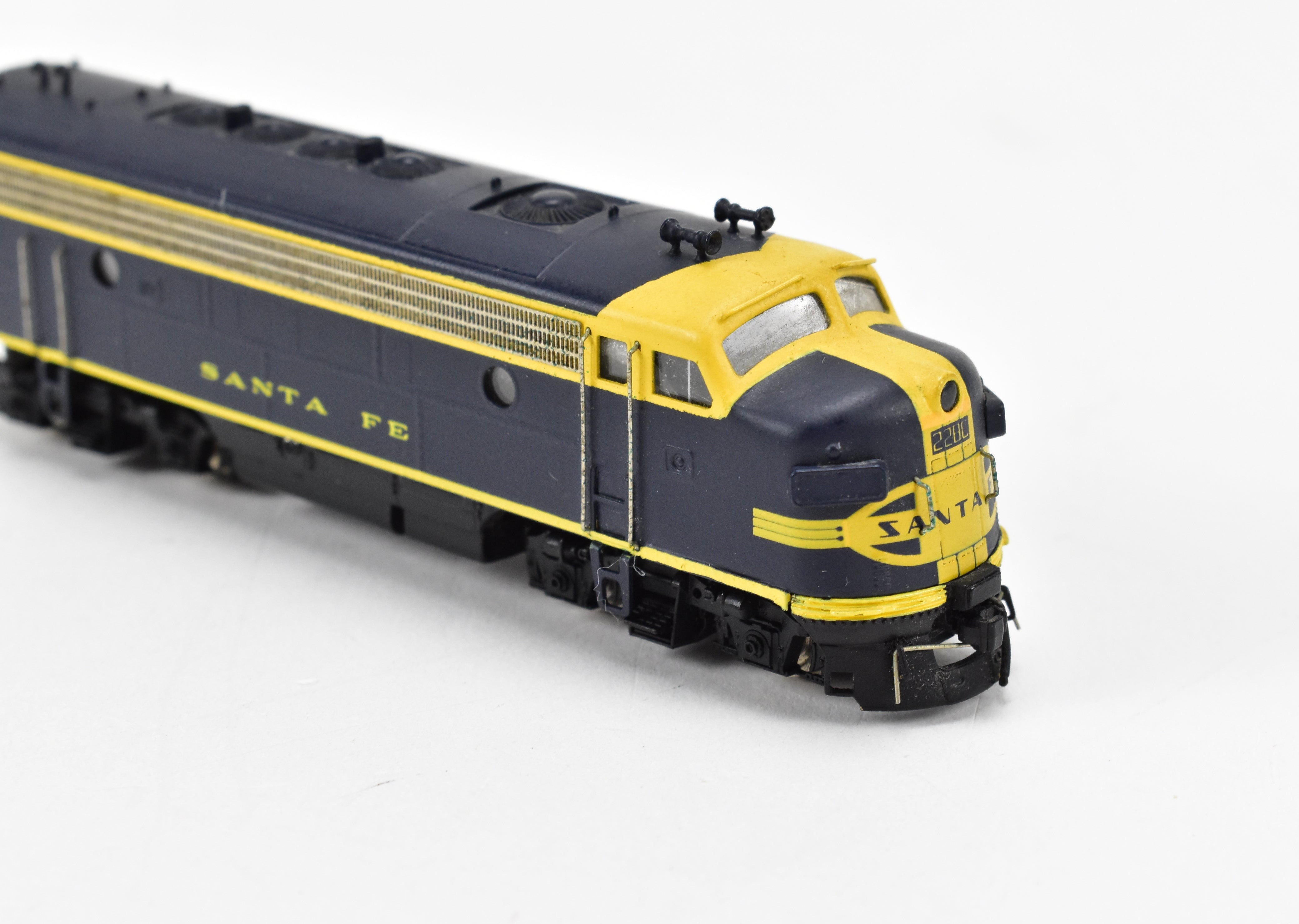 AT&SF Santa Fe EMD F - 7 A/B Set in FP Blue and Yellow by Brass Key Imports