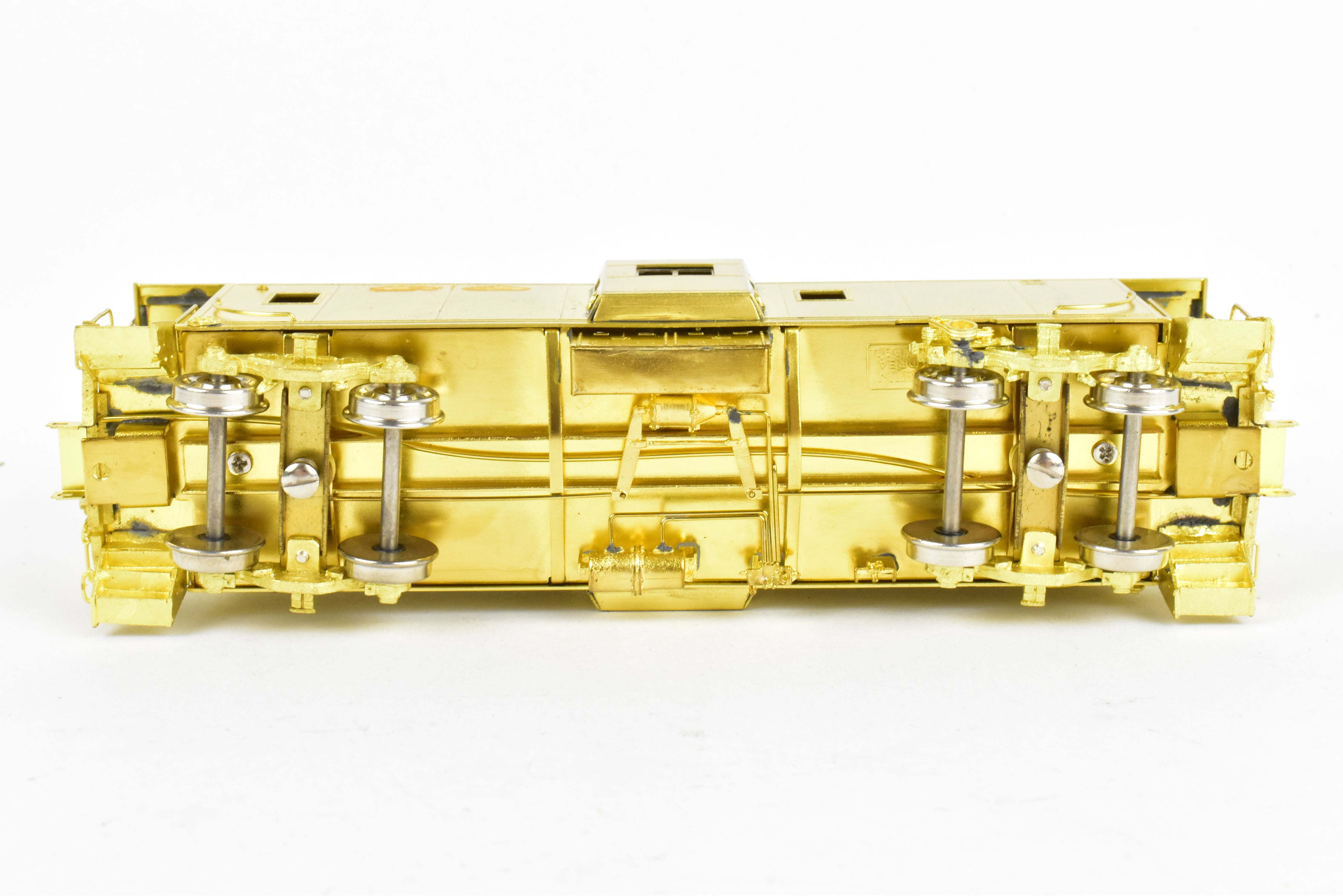 HO Scale Brass Model Train - Overland Models, Inc. (OMI) Southern Pacific (SP) C 50 - 7 Bay Window Caboose in the Series of #4600 - 4659