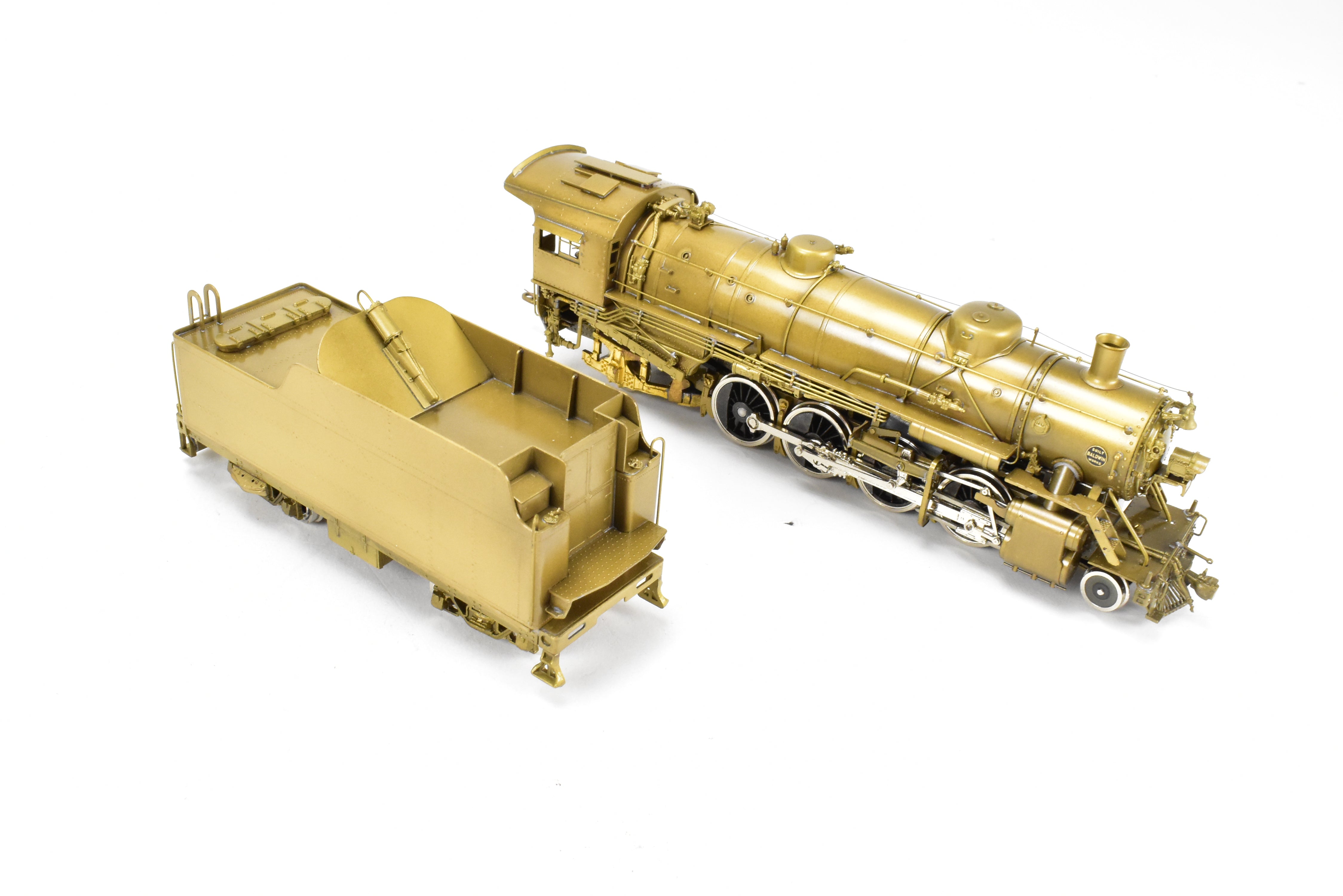 High - Quality HO Scale Brass Pacific Fast Mail (PFM) United States Railway Administration (USRA) 2 - 8 - 2 Light Class Mikado Locomotive Model from 1977 Run, Sold As - Is