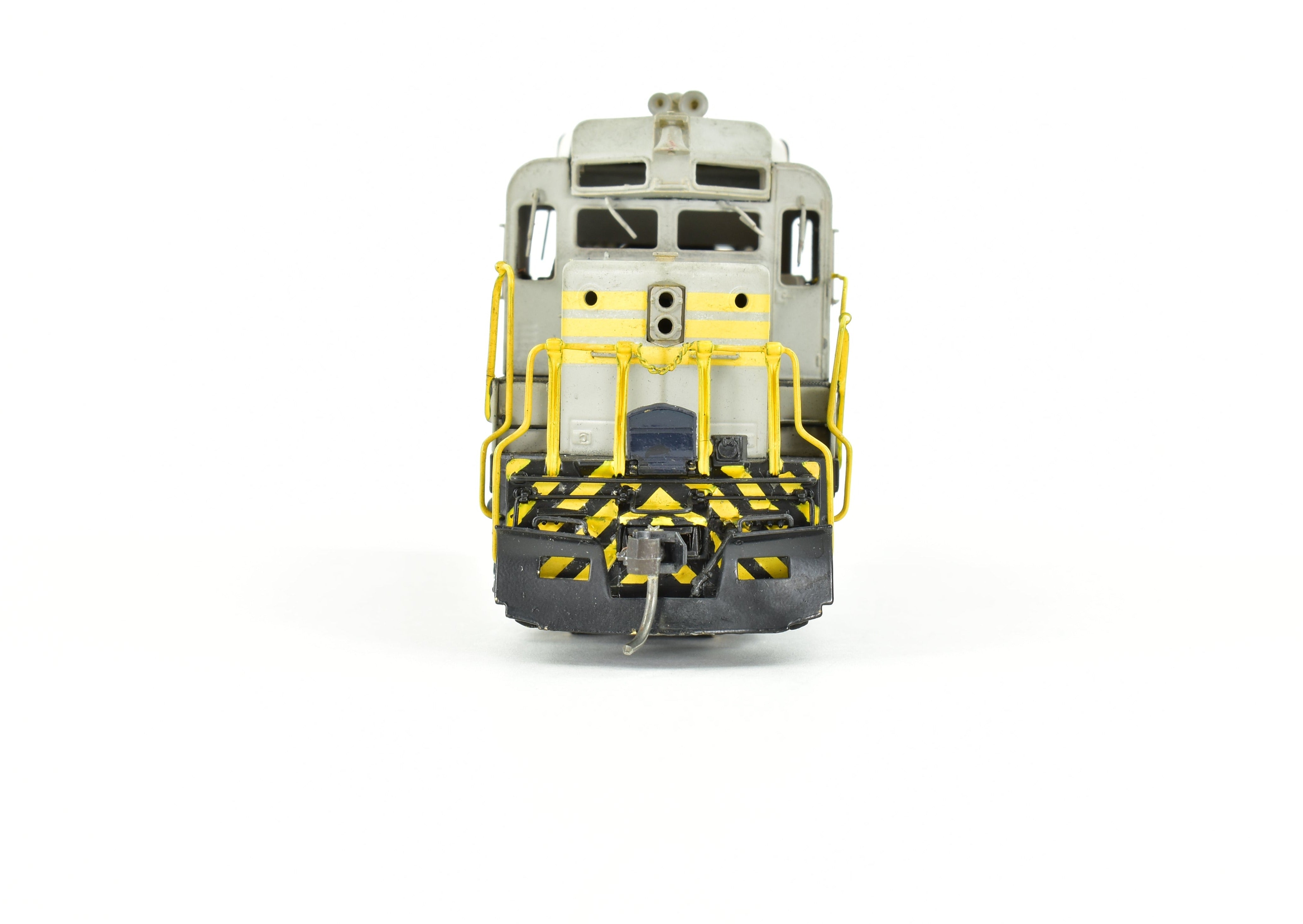 HO Scale Brass Canadian Pacific Railway EMD GP30 PH II 2250 HP #5001 by Oriental Limited