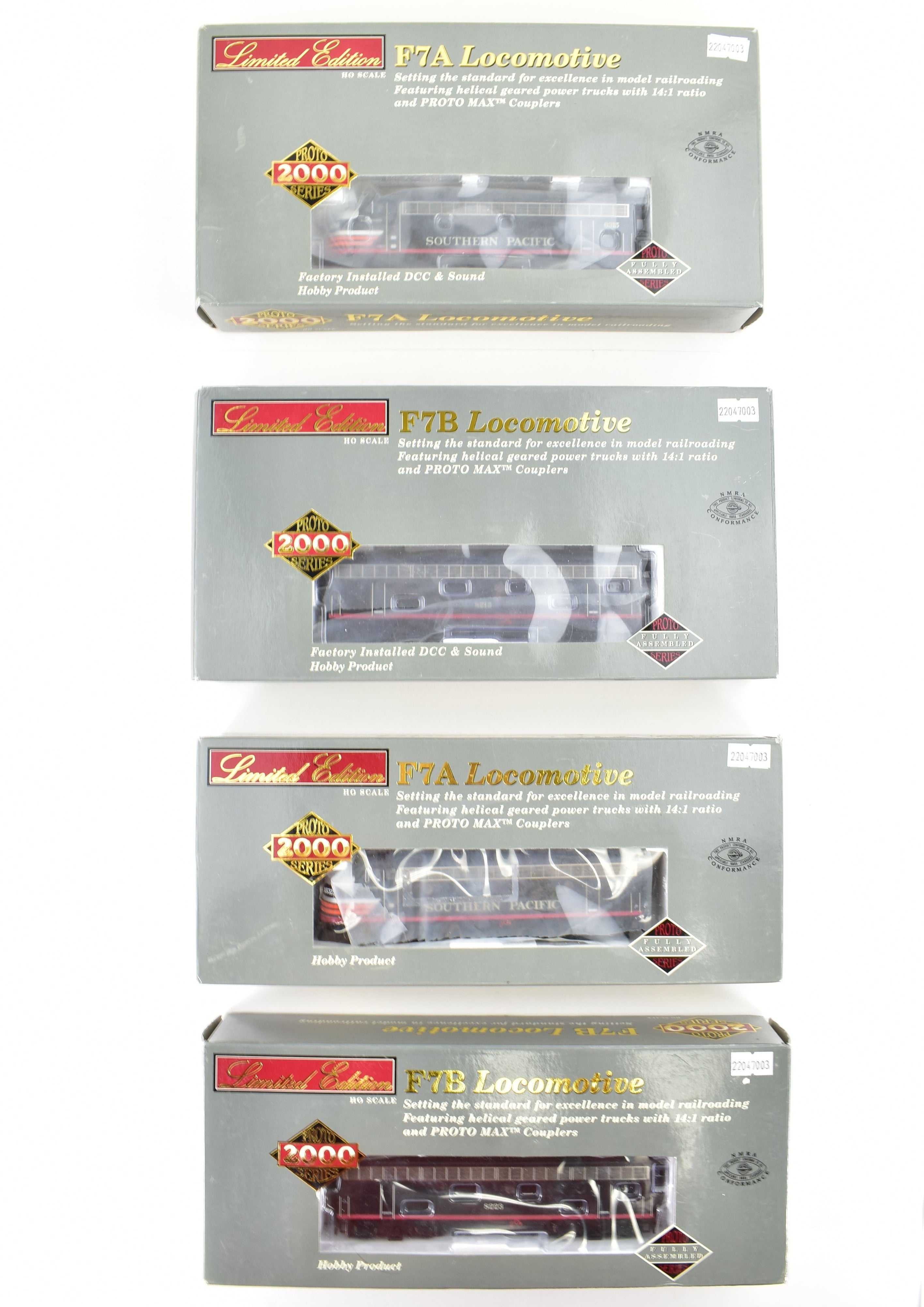 HO Life-Like Proto 2000 Southern Pacific 4-Unit EMD F7 Set with DCC & Sound