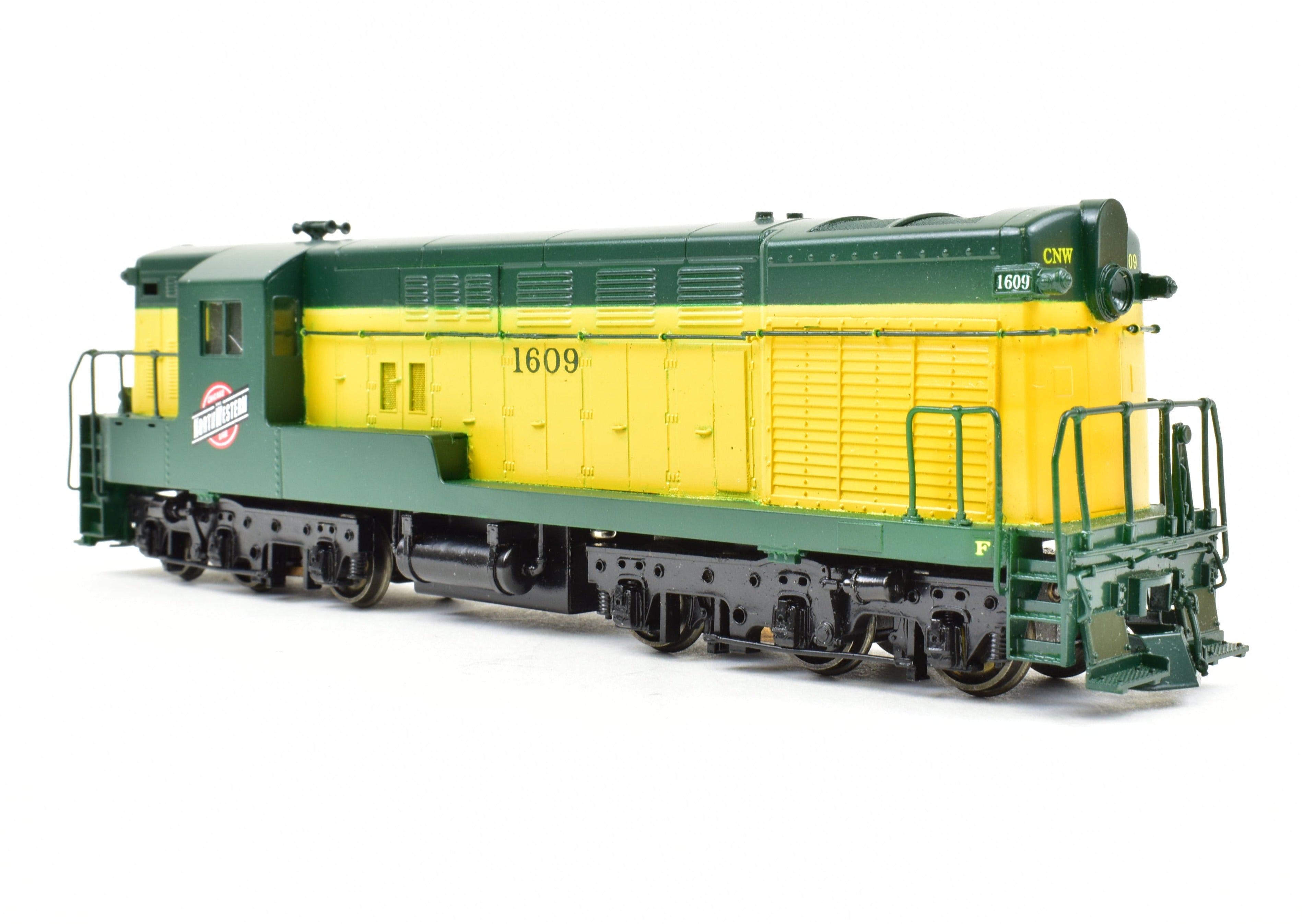HO Scale Brass Chicago & North Western FM H - 16 - 66 Road Switcher FP #1609