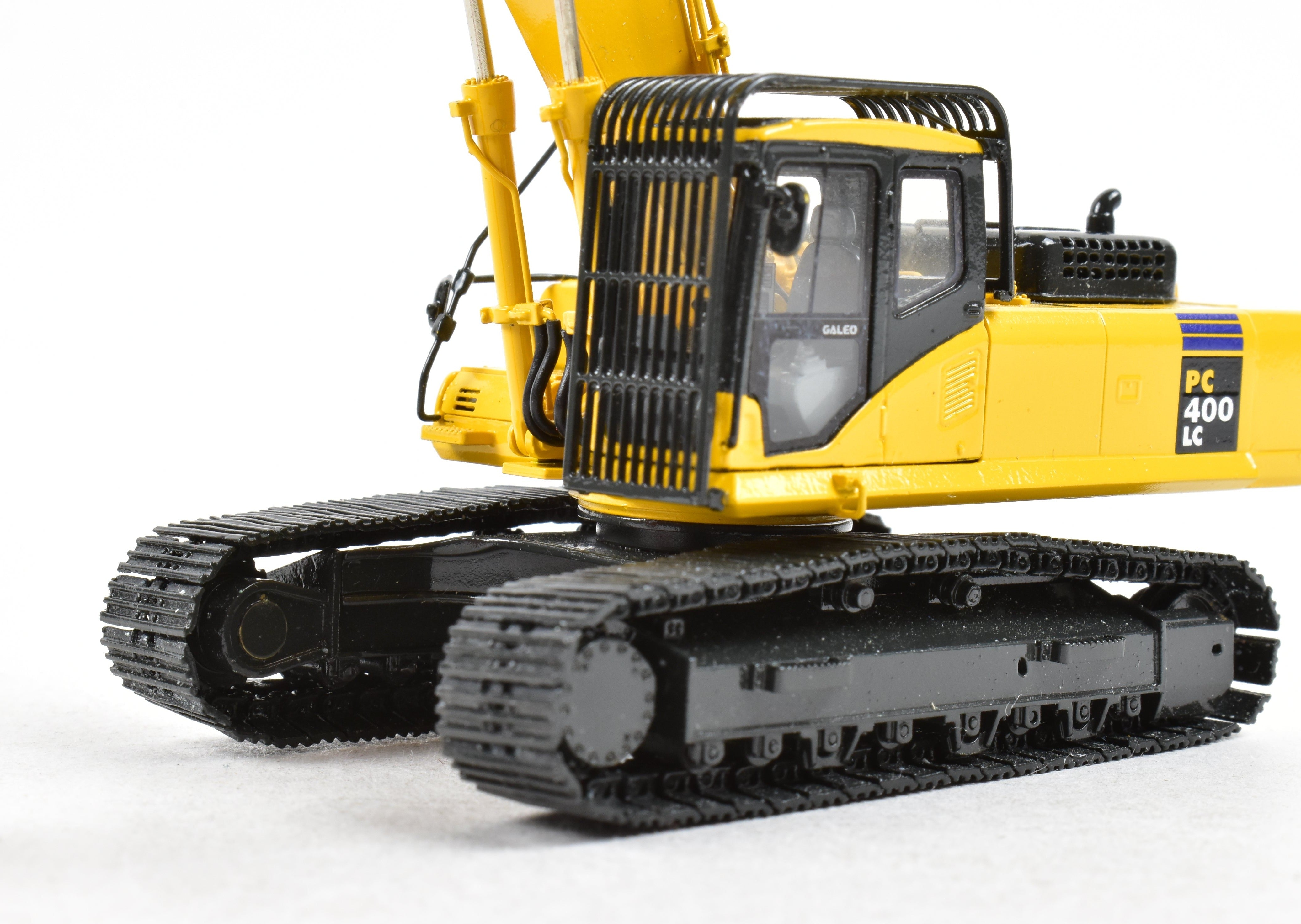 High - Quality HO Scale Brass Construction Model - Classic Mint Collectibles Komatsu PC400LC - 7 Excavator with LaBounty MSD 2000R Shear for Fine Collecting