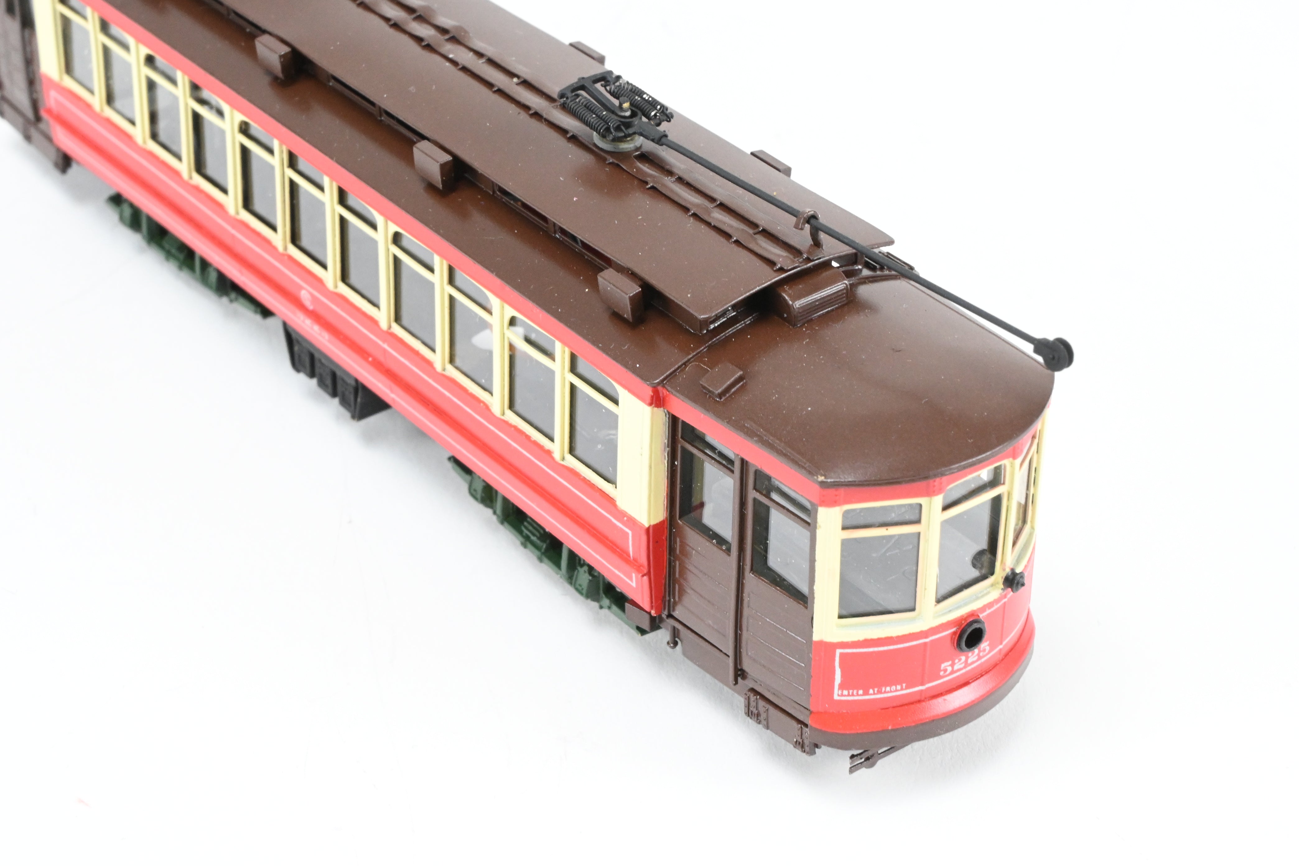 HO Scale Brass Fairfield CSL 5200 - 5600 Series Custom - Painted Pullman Car No. 5225
