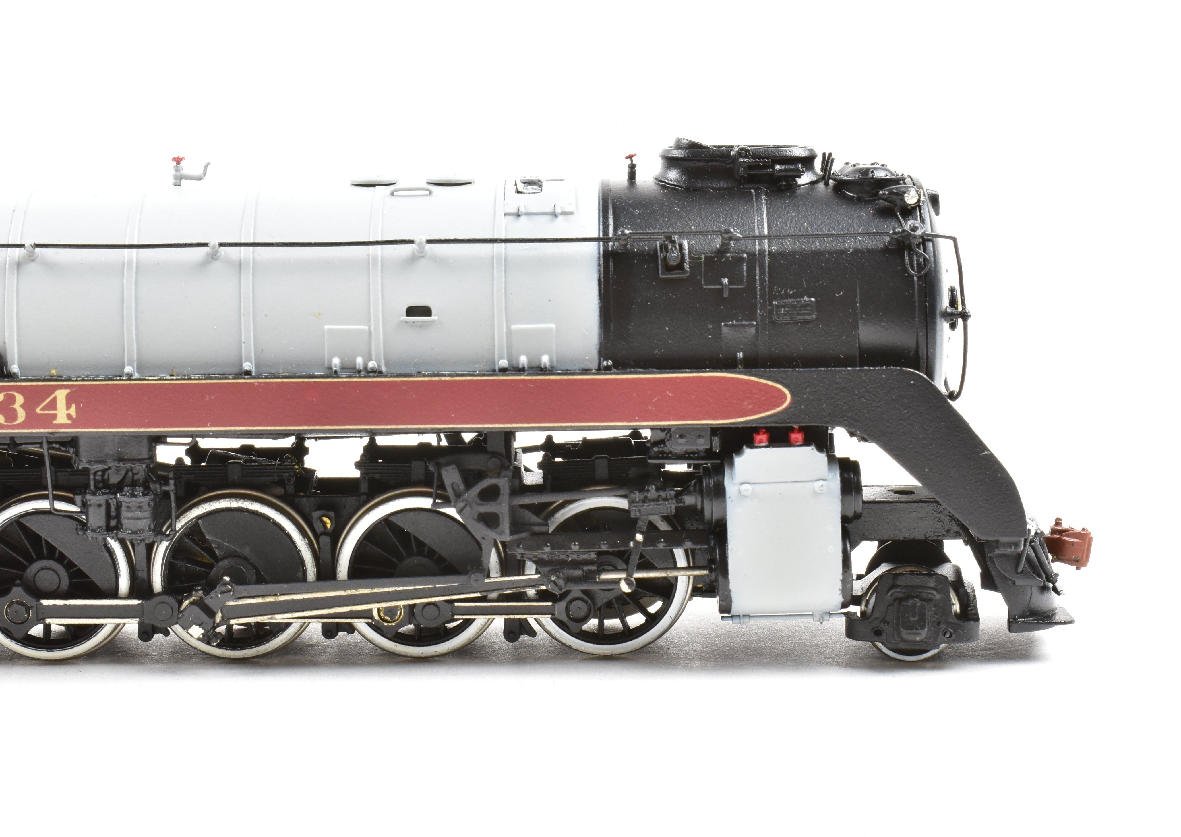 HO Scale Brass Van Hobbies CPR Canadian Pacific Railway T-1c 2-10-4 Selkirk Custom Painted Model