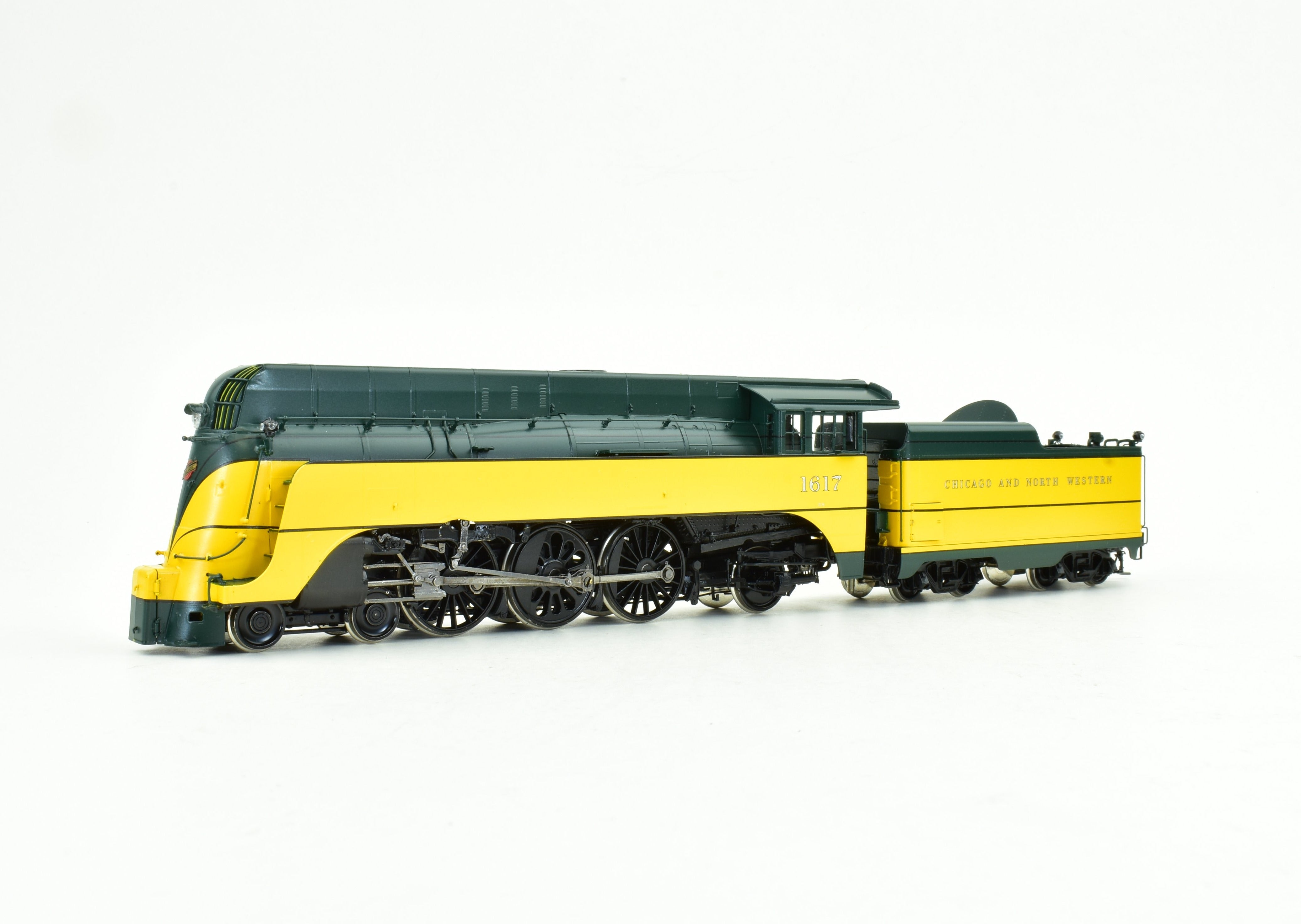 HO Scale Precision Brass C&NW Chicago & North Western 4-6-2 Streamlined #1617 Yellow Jacket FP