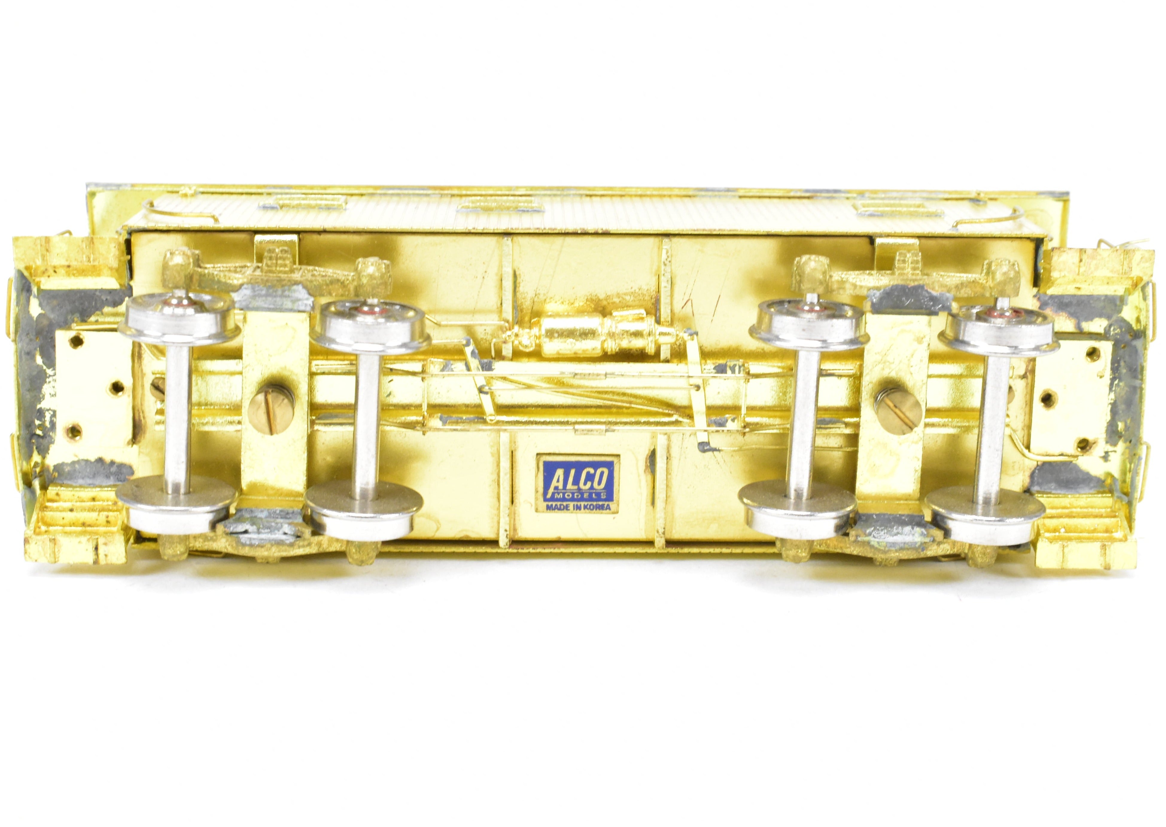 HO Scale Brass Construction Alco Models New York Central (NYC) 24-Foot Offset Cupola Wood Caboose Model