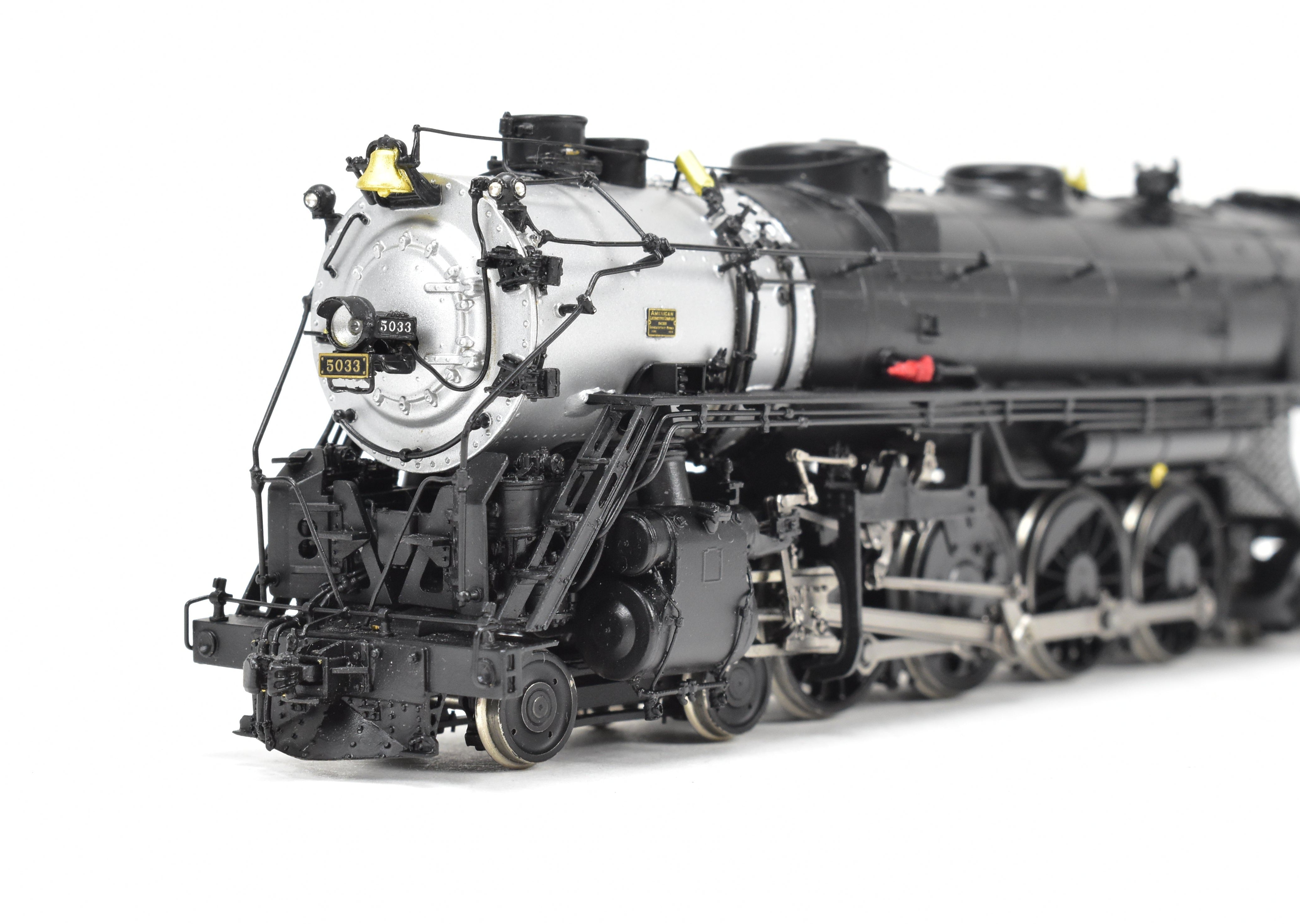 HO Scale Brass DVP Rock Island R-67 4-8-4 FP #5033 Oil Tender Model