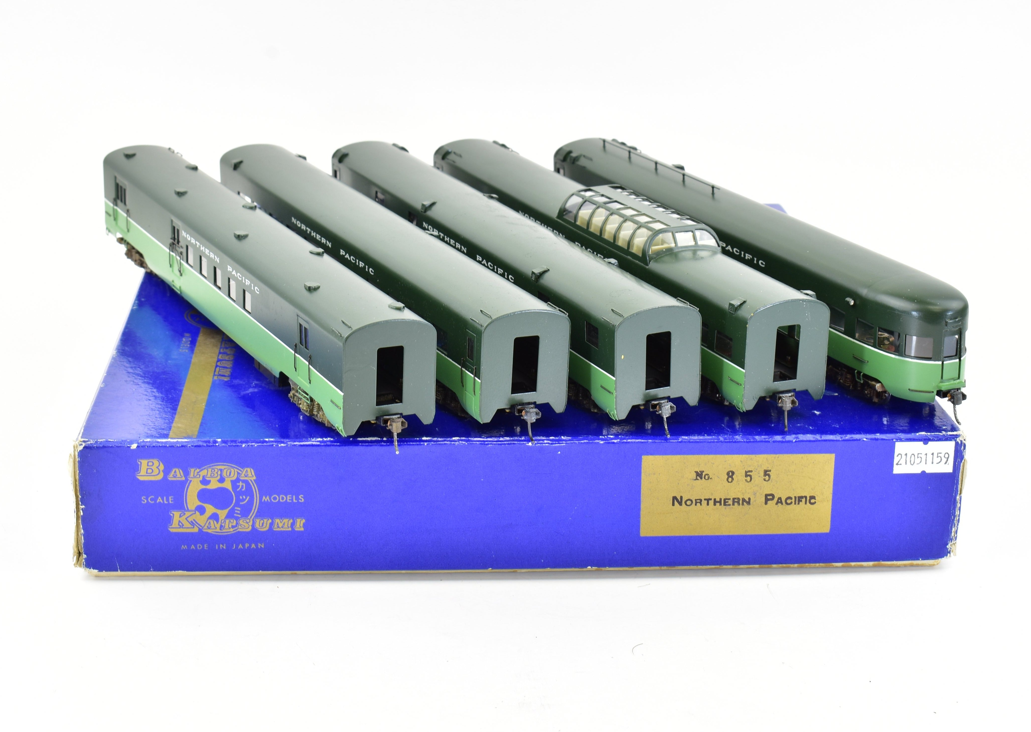 HO Scale Brass Balboa Northern Pacific 5-Car Factory-Painted Passenger Set