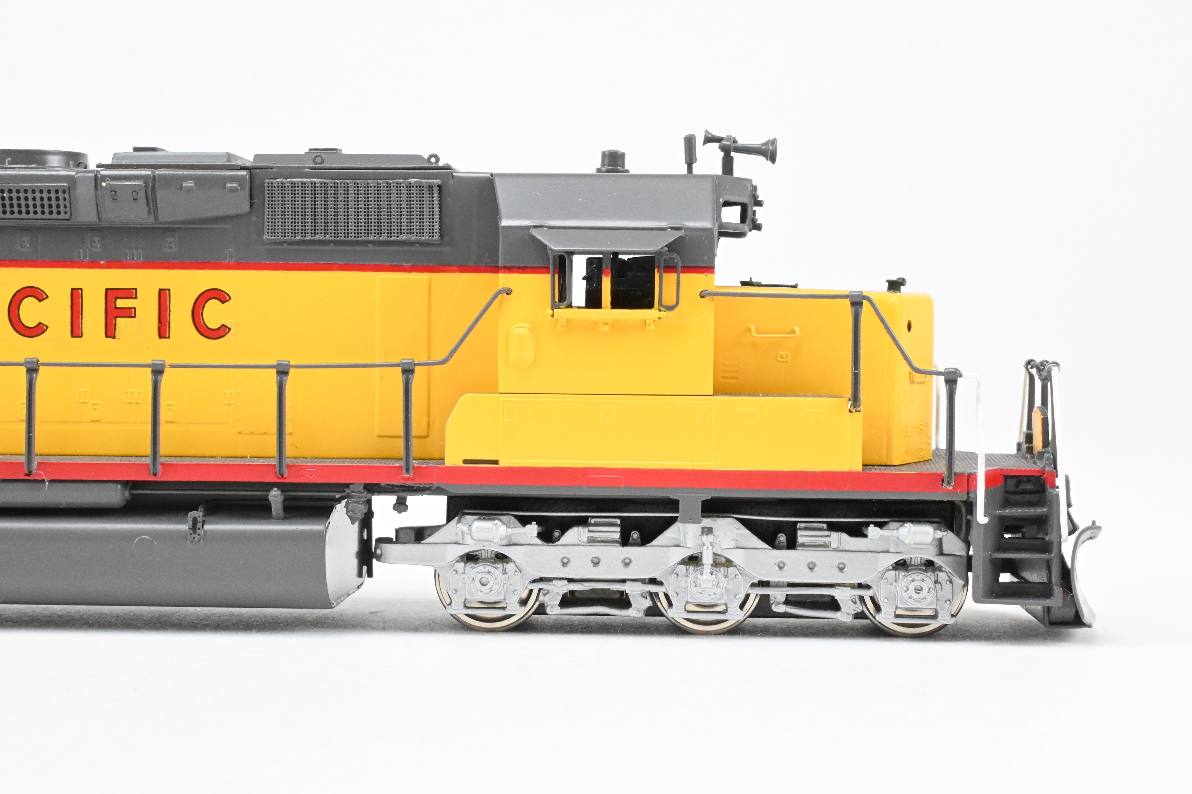 HO Scale Brass E&P Associates Union Pacific EMD SD40-2 Phase III Freight Locomotive Model, Factory Painted in UP Yellow and Gray, Lettered but Without Number