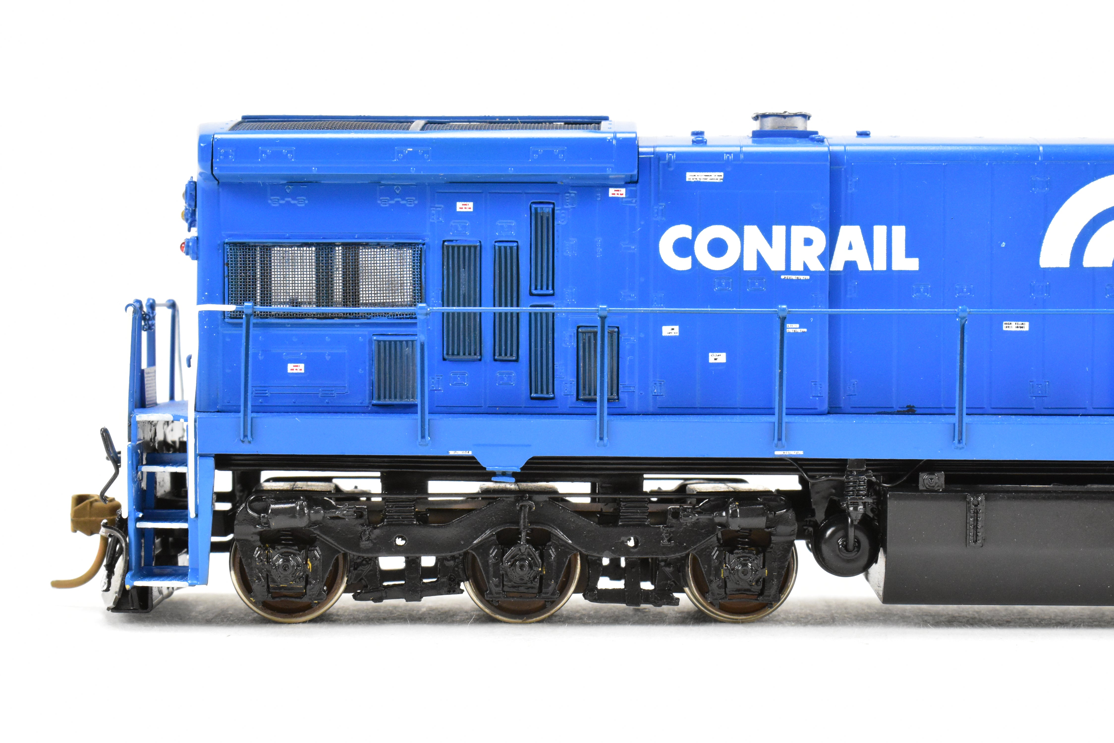HO Scale Brass Model Train - Overland Models Inc. Conrail GE C36 - 7 Locomotive with Anti - Climber Front Porch, Professionally Painted, Number 6639