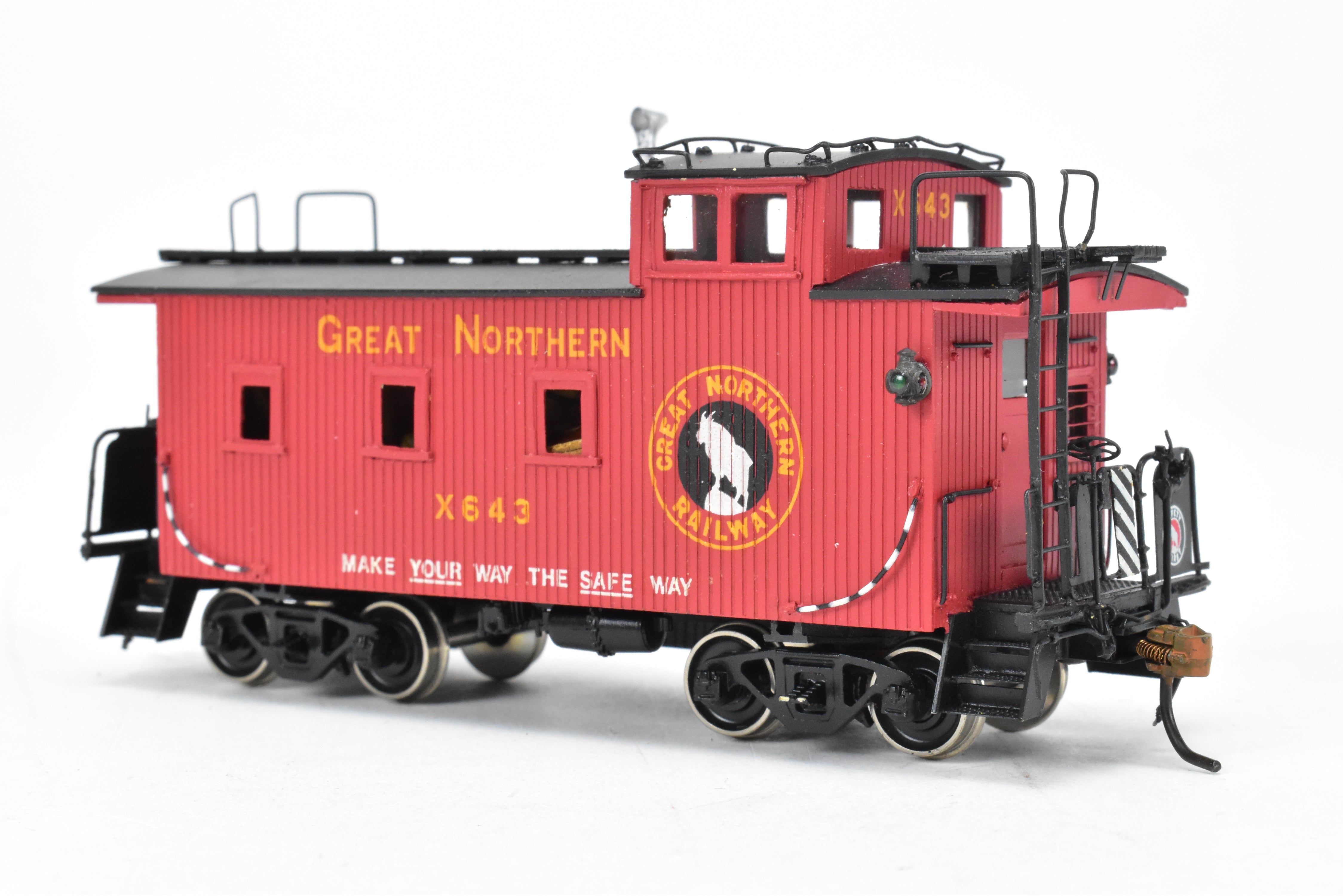 HO Scale Brass American Model Company GN 25-Foot Wood Caboose C/P #X643