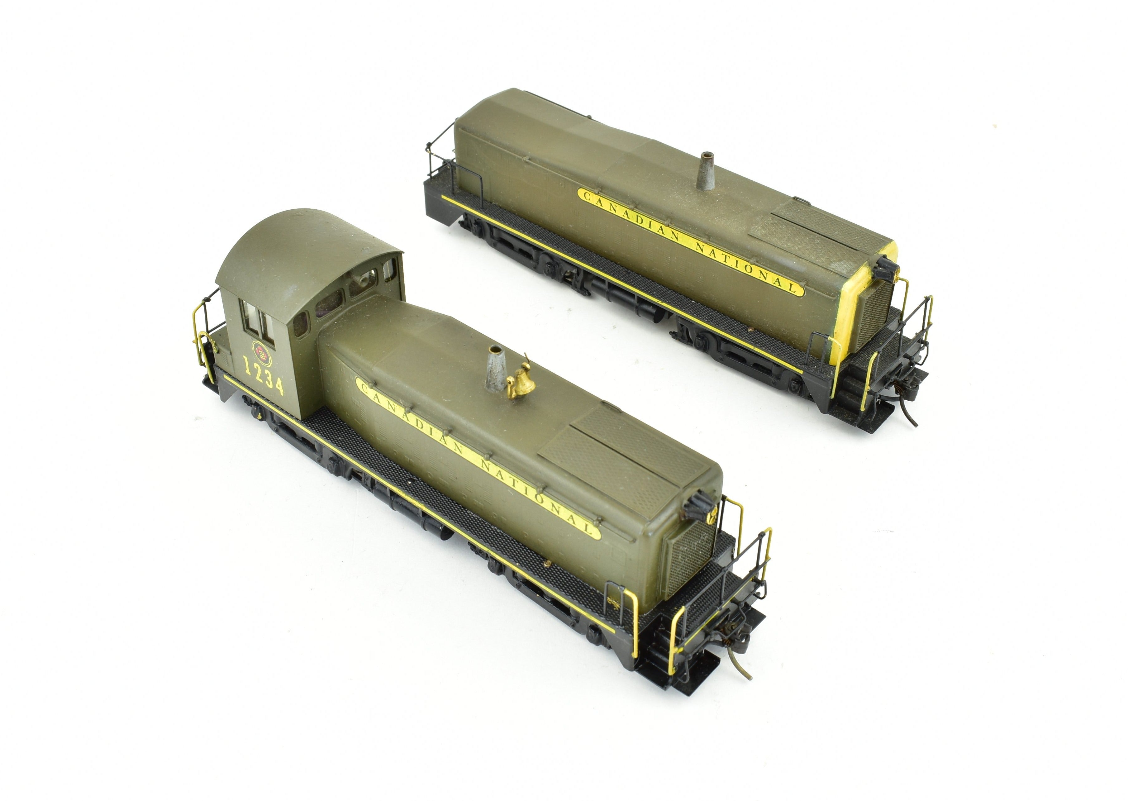 HO Scale Brass Model Trains - Canadian National Railway (CNR) EMD TR - 6 1600 HP Cow and Calf Unit Diesel Train Set by Brass Trains, Inc.