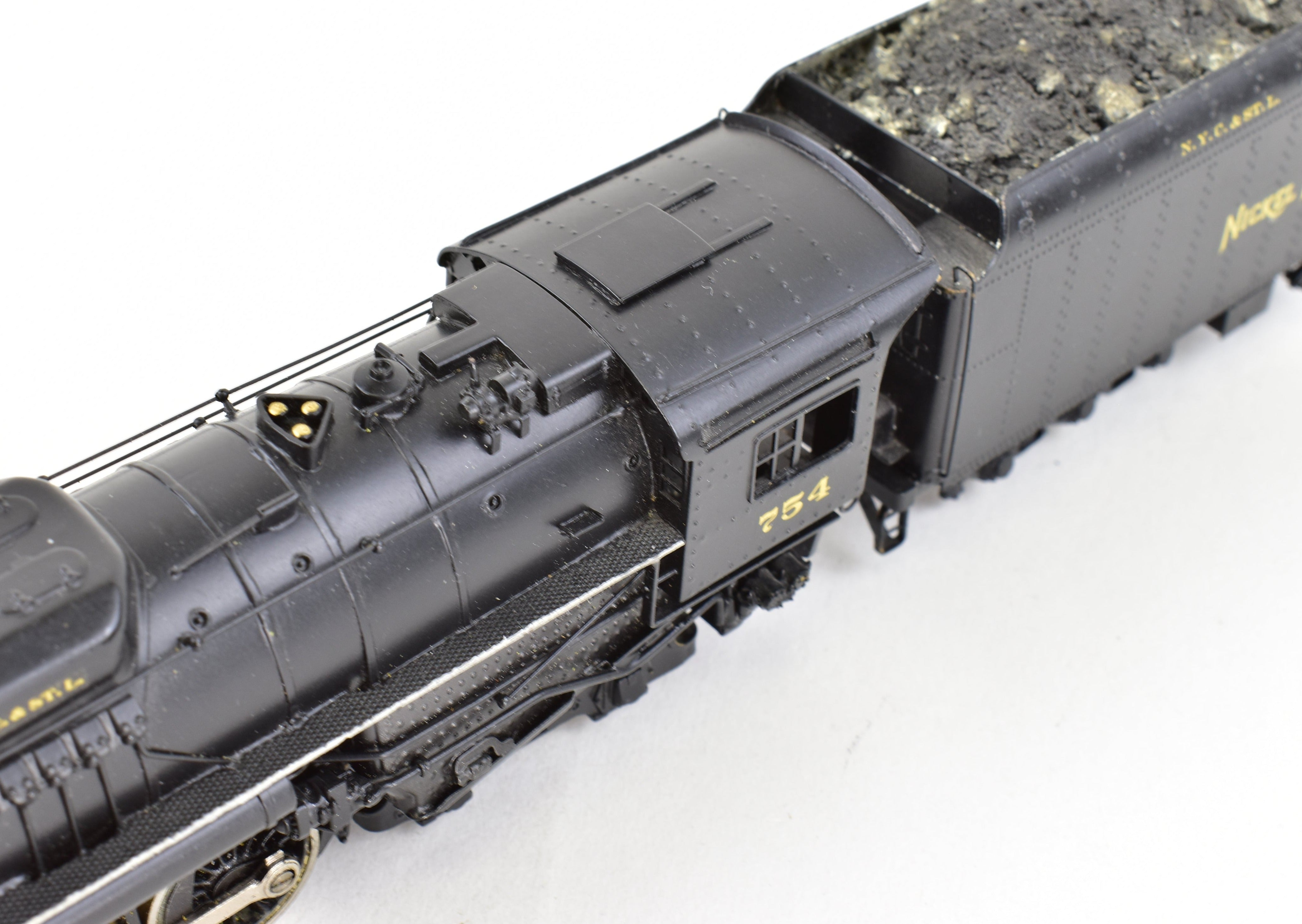 Custom Painted HO Brass PFM - United NKP Nickel Plate Road 2-8-4 Berkshire Model