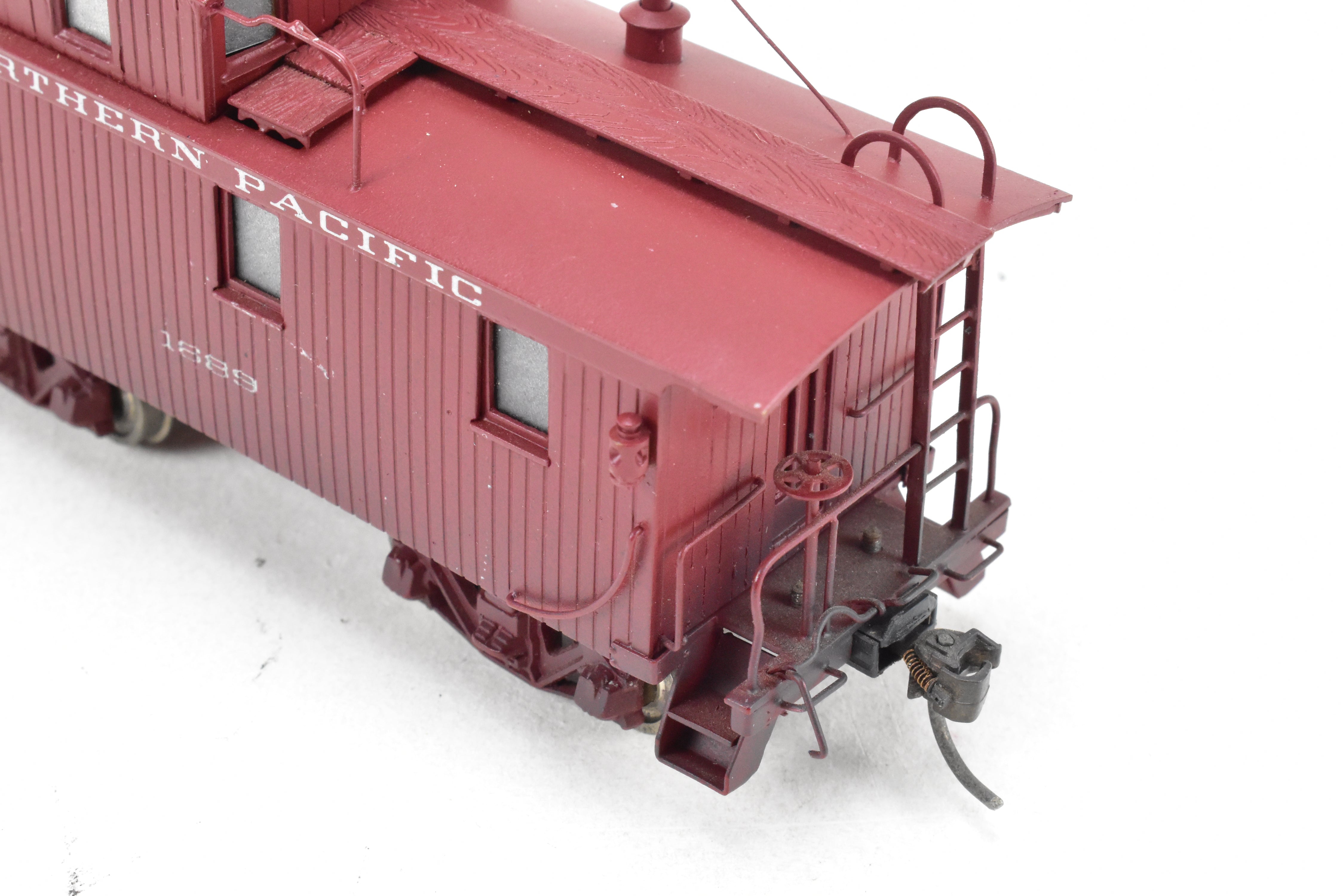 1965 HO Brass PFM United NP Northern Pacific Wood Caboose CP #1689