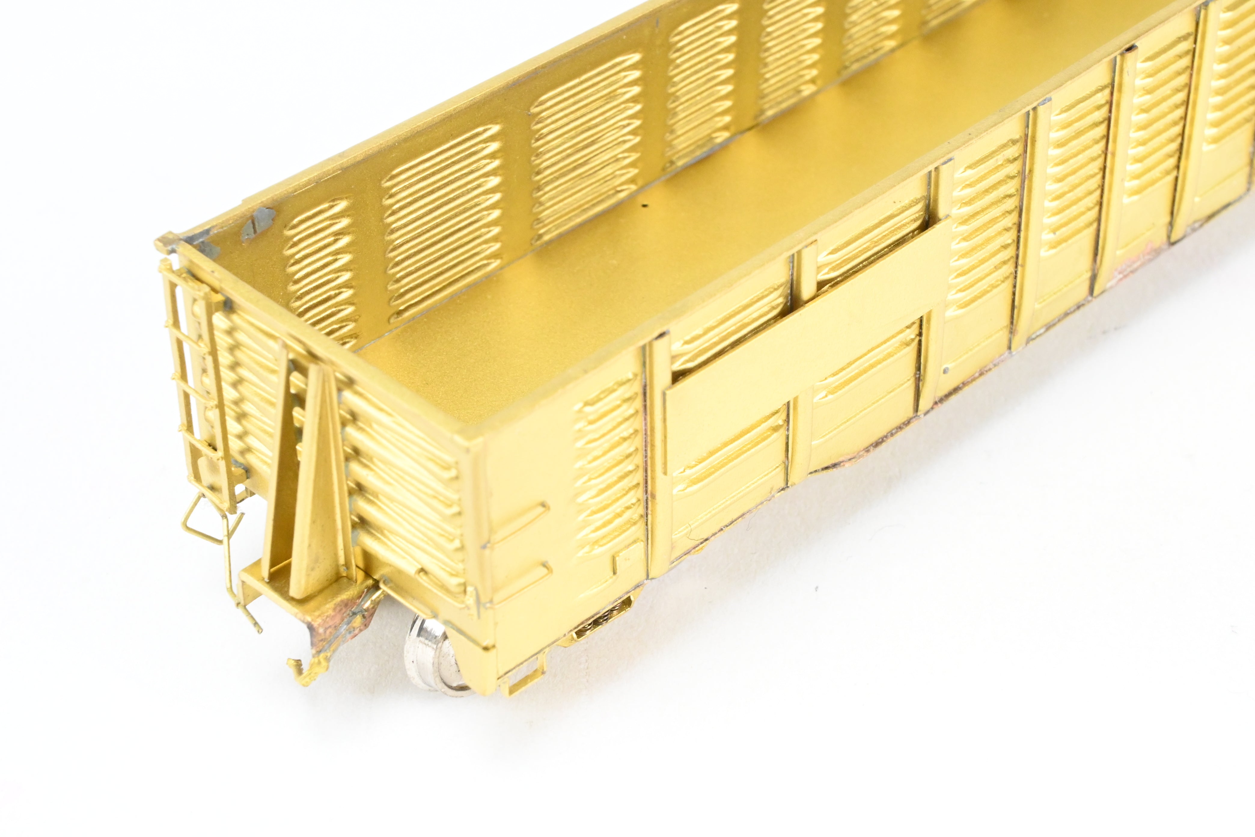 HO Brass OMI ATSF - Santa Fe 100 Ton Gondola #70000 - 70031 by Overland Models