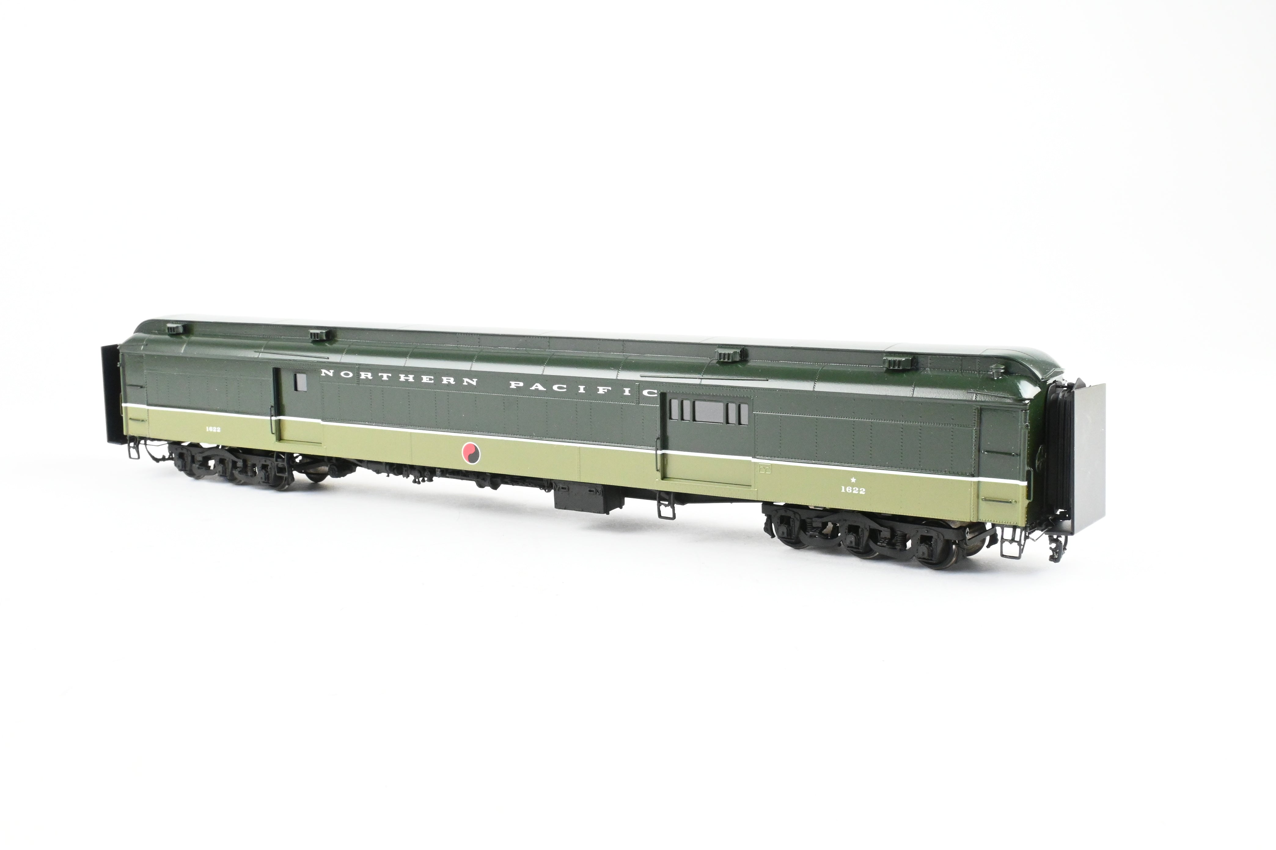 HO Scale Brass Northern Pacific Baggage Car With Steel Doors, Model by W&R Enterprises, FP Loewy Design, No. 1622