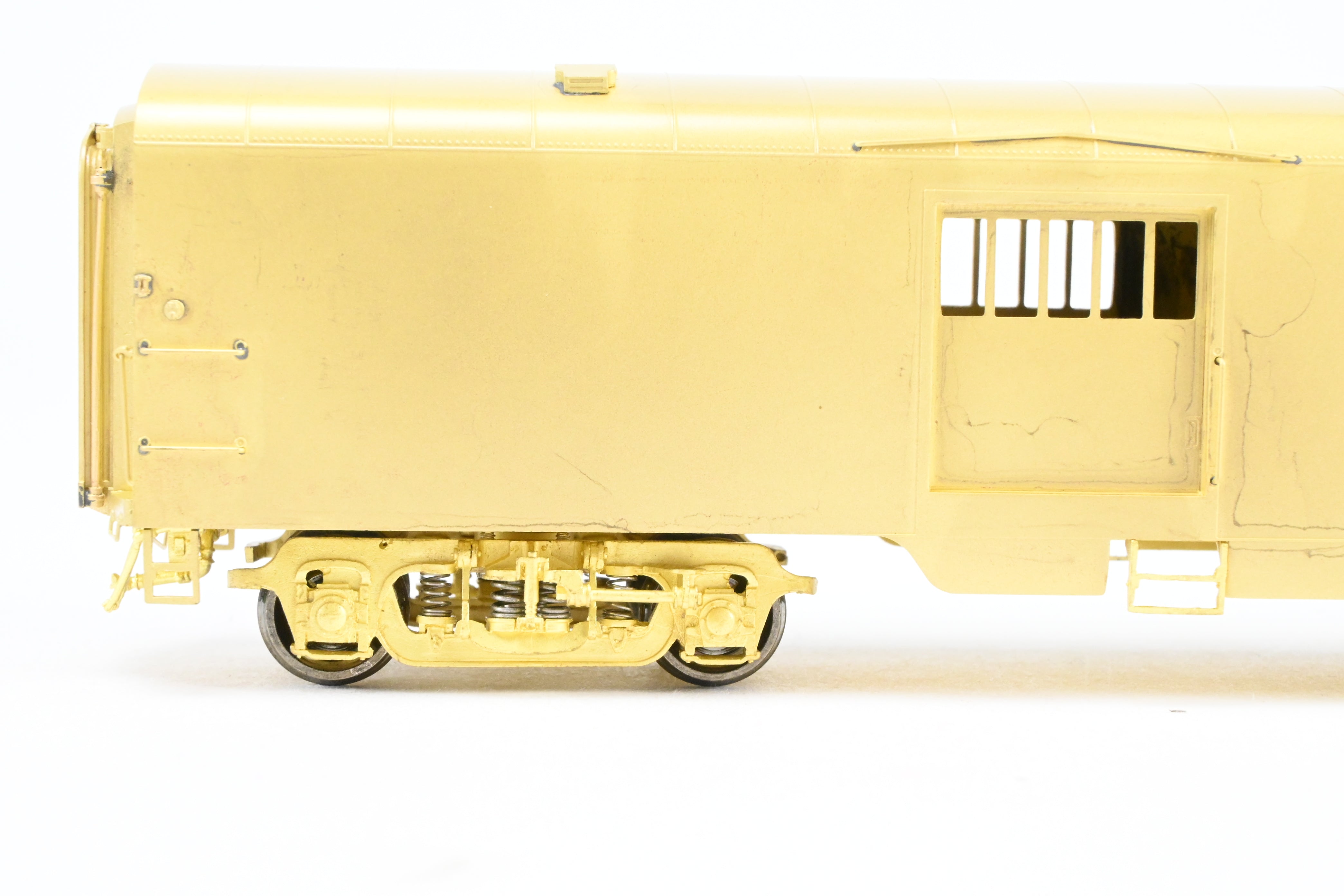 HO Scale Brass A. W. Enterprises Great Northern Streamlined Baggage Car Models #268 - 269 (End Door Version) for Model Trains