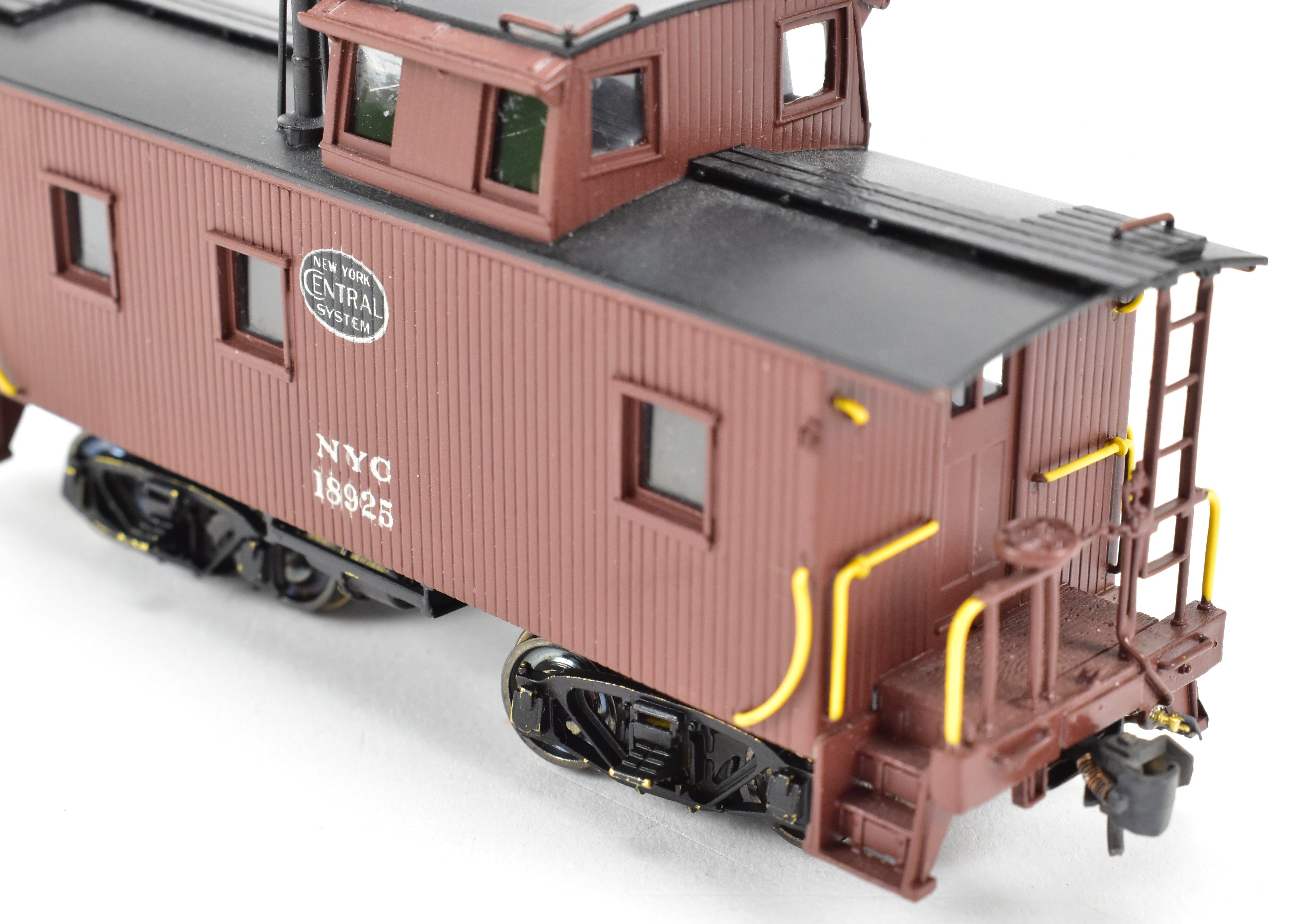 HO Scale Brass Model of Overland Models, Inc. New York Central 24-Foot Wood Caboose with FP No. 18925