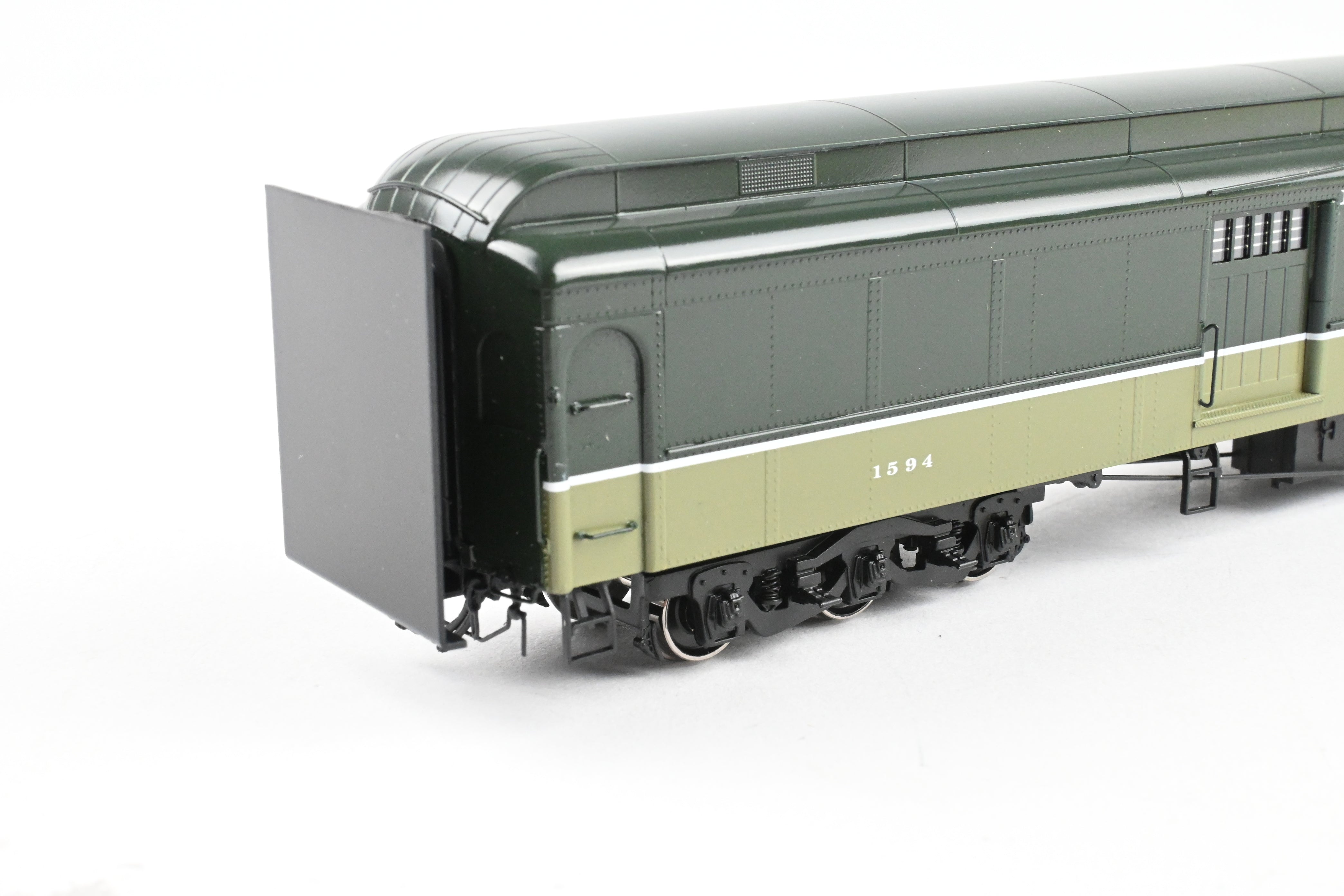 HO Brass W&R Enterprises Northern Pacific Truss Rod Baggage Car No. 1594 Factory Painted