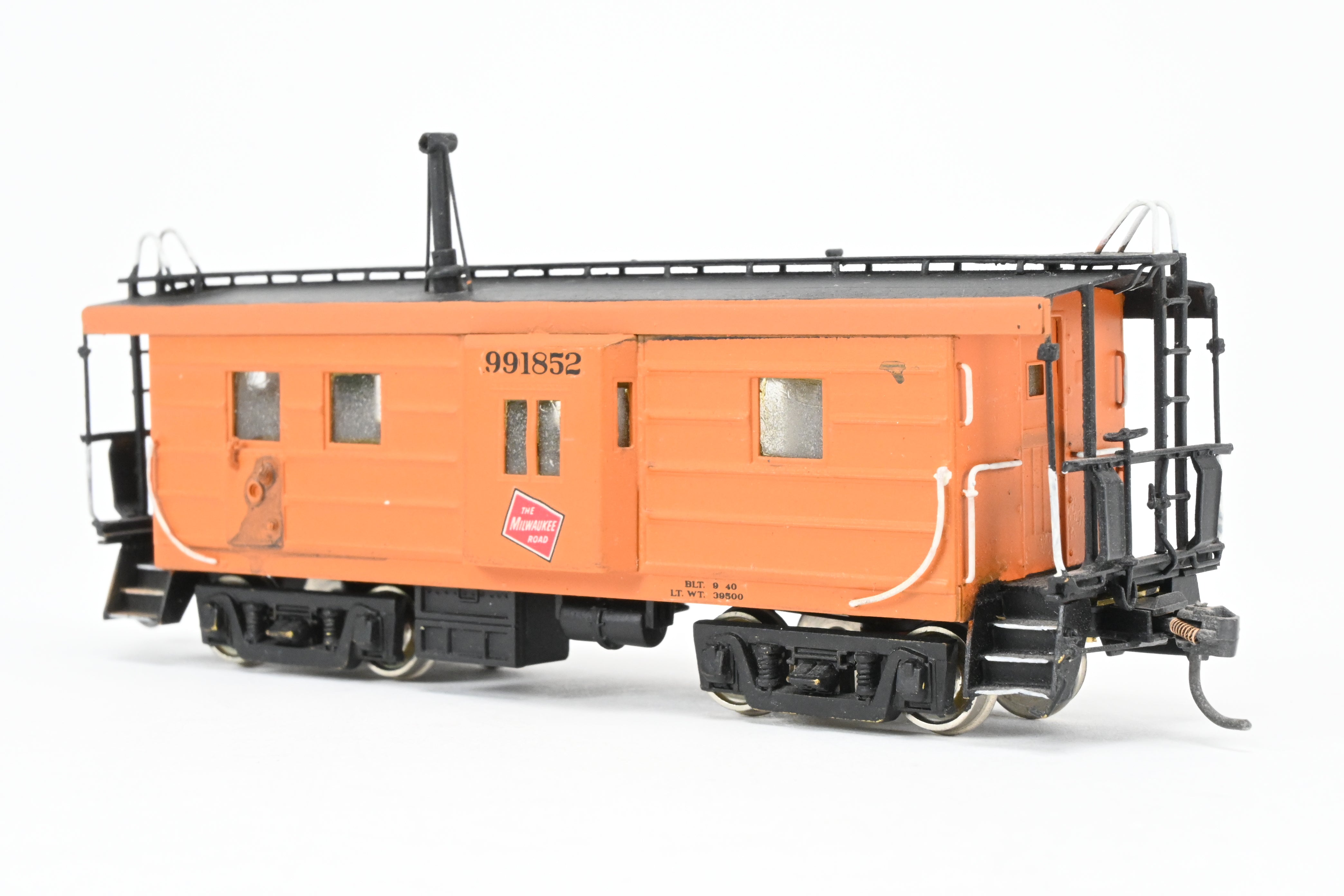 HO Brass OMI MILW Milwaukee Road Bay Window Caboose CP No. 991852, 1984 Run