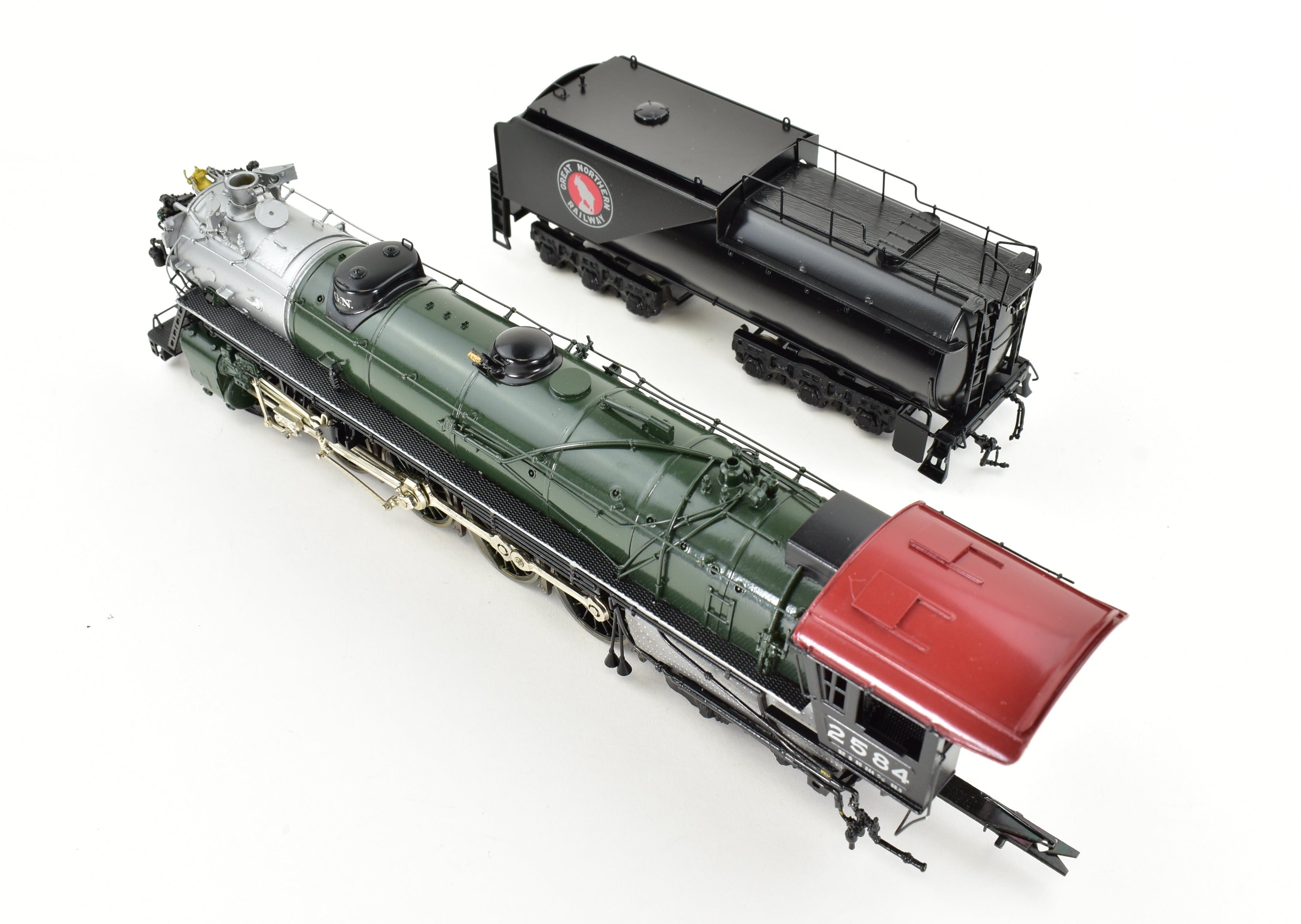 Rare 1987 HO Brass GN - Great Northern 4-8-4 Class S-2 Factory Painted Crown Model
