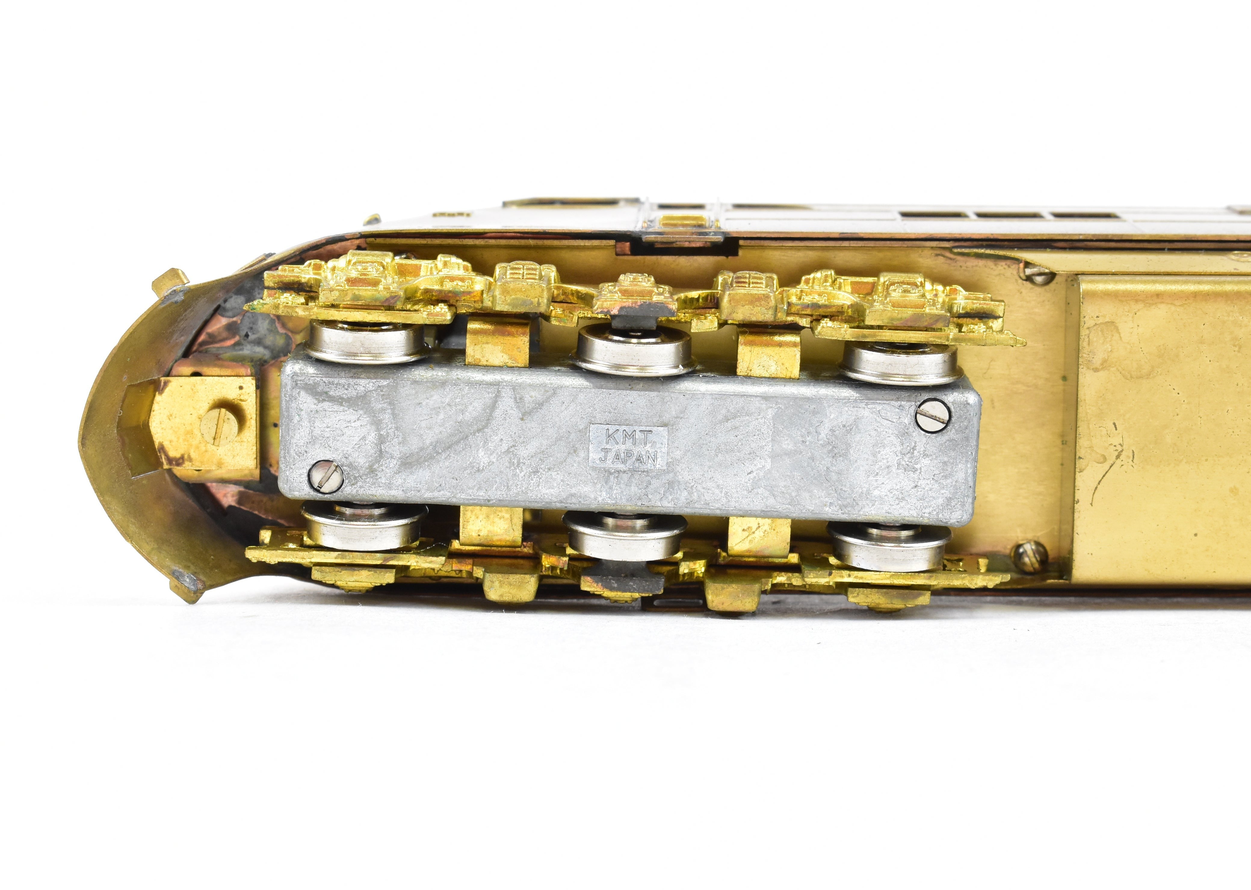 HO Scale Brass Hallmark Model Railroad Set - Various Roads EMC E - 1 A/B Set, Powered A Unit and Unpowered B Unit