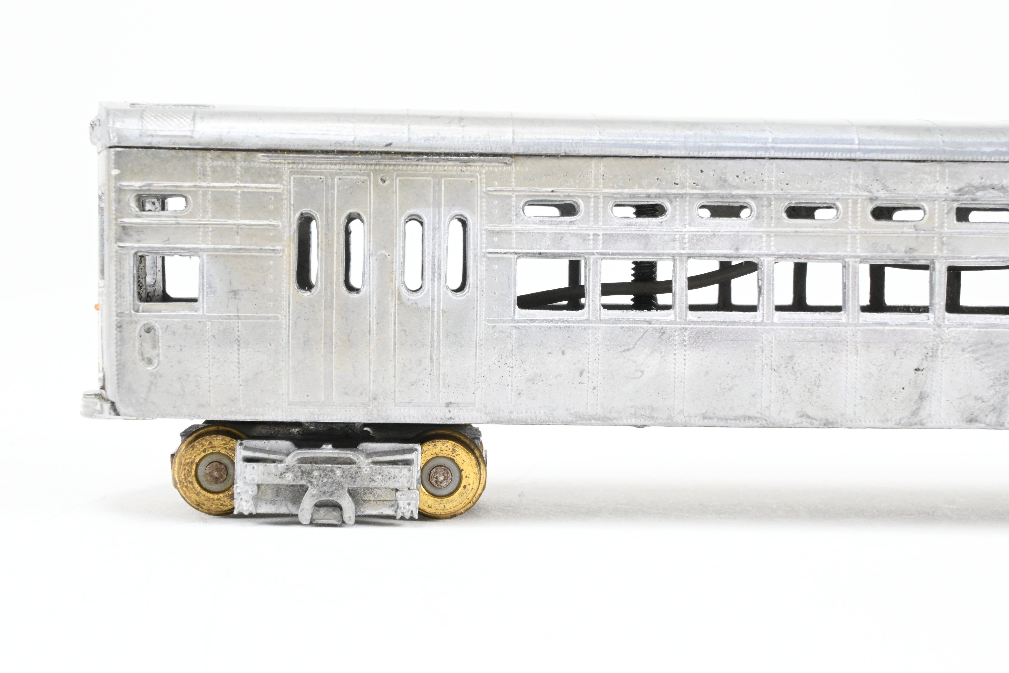 HO Scale Diecast Model Train Set - Chicago Transit Authority 1 - 50 Series Rapid Transit L Two - Car Set by MTS Imports