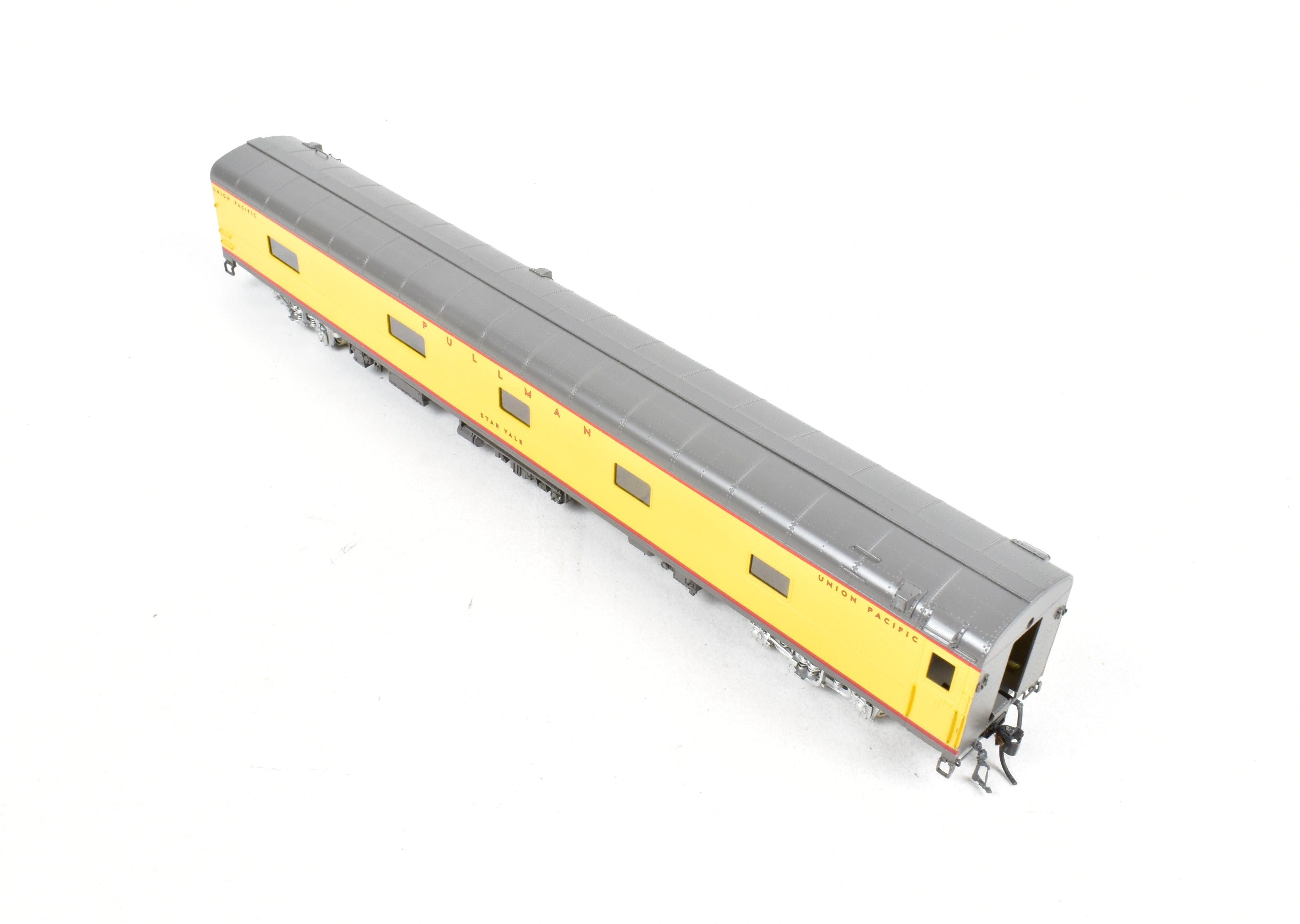 High - Quality HO Scale Brass Union Pacific Star Vale 11 - Bedroom Star Series Sleeper Model by Wasatch Model Co., Professionally Painted