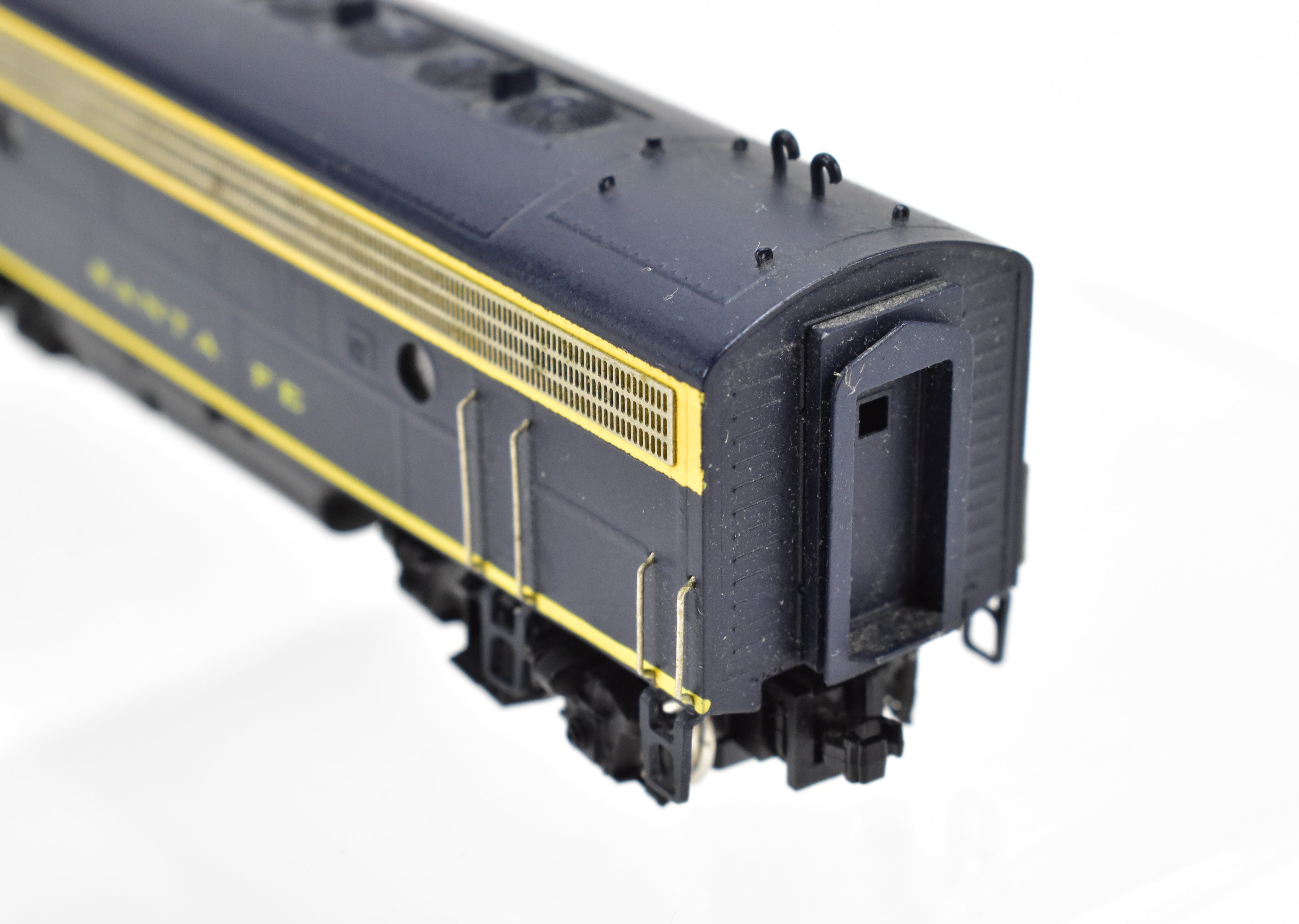 AT&SF Santa Fe EMD F - 7 A/B Set in FP Blue and Yellow by Brass Key Imports