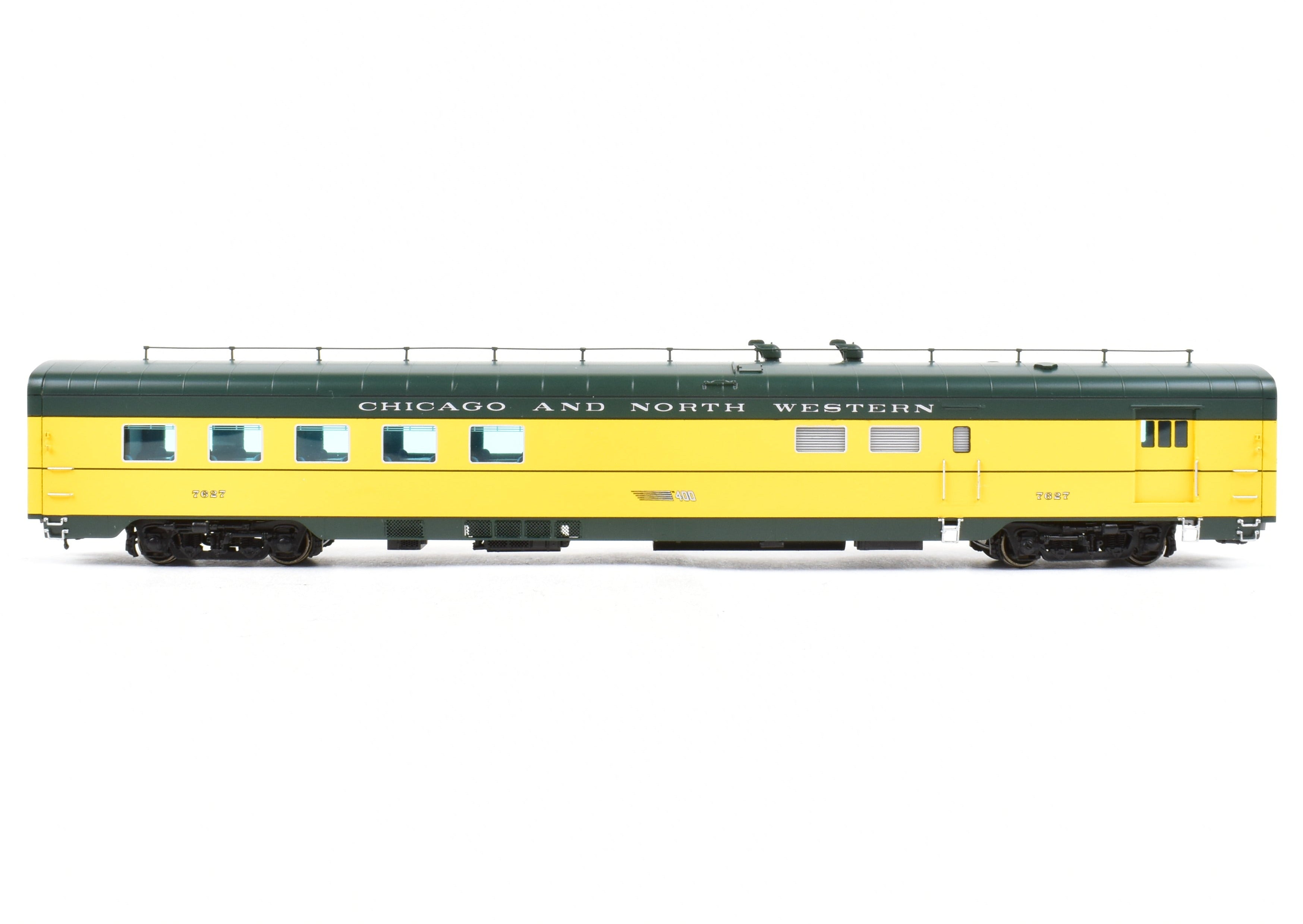 HO Scale Brass Railway Classics Model - Chicago and North Western 400 Baggage Cafe Lounge Car FP, Featuring Road Number 7627