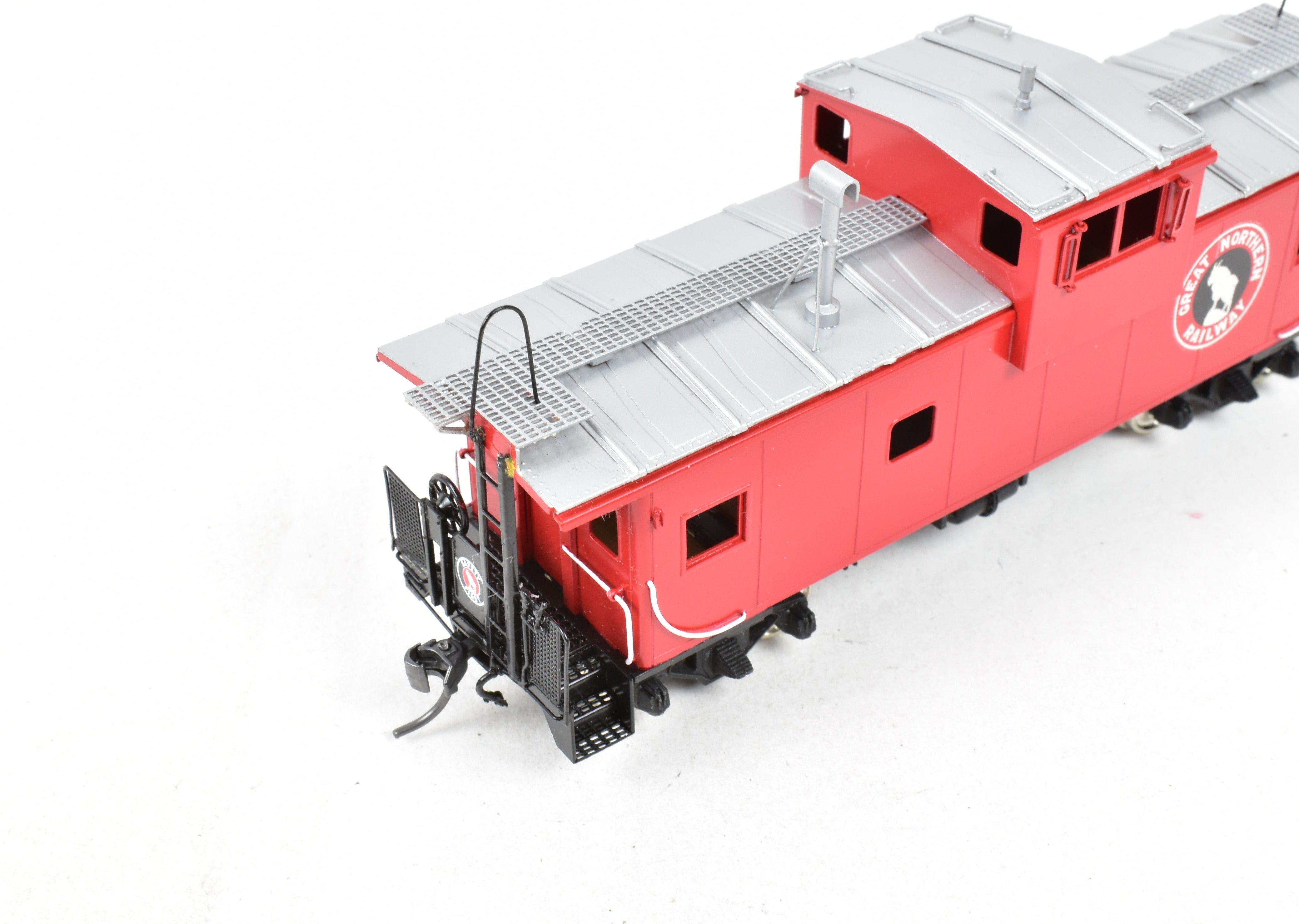 HO Brass Oriental Limited Great Northern X96 - 155 Class FP Caboose Model
