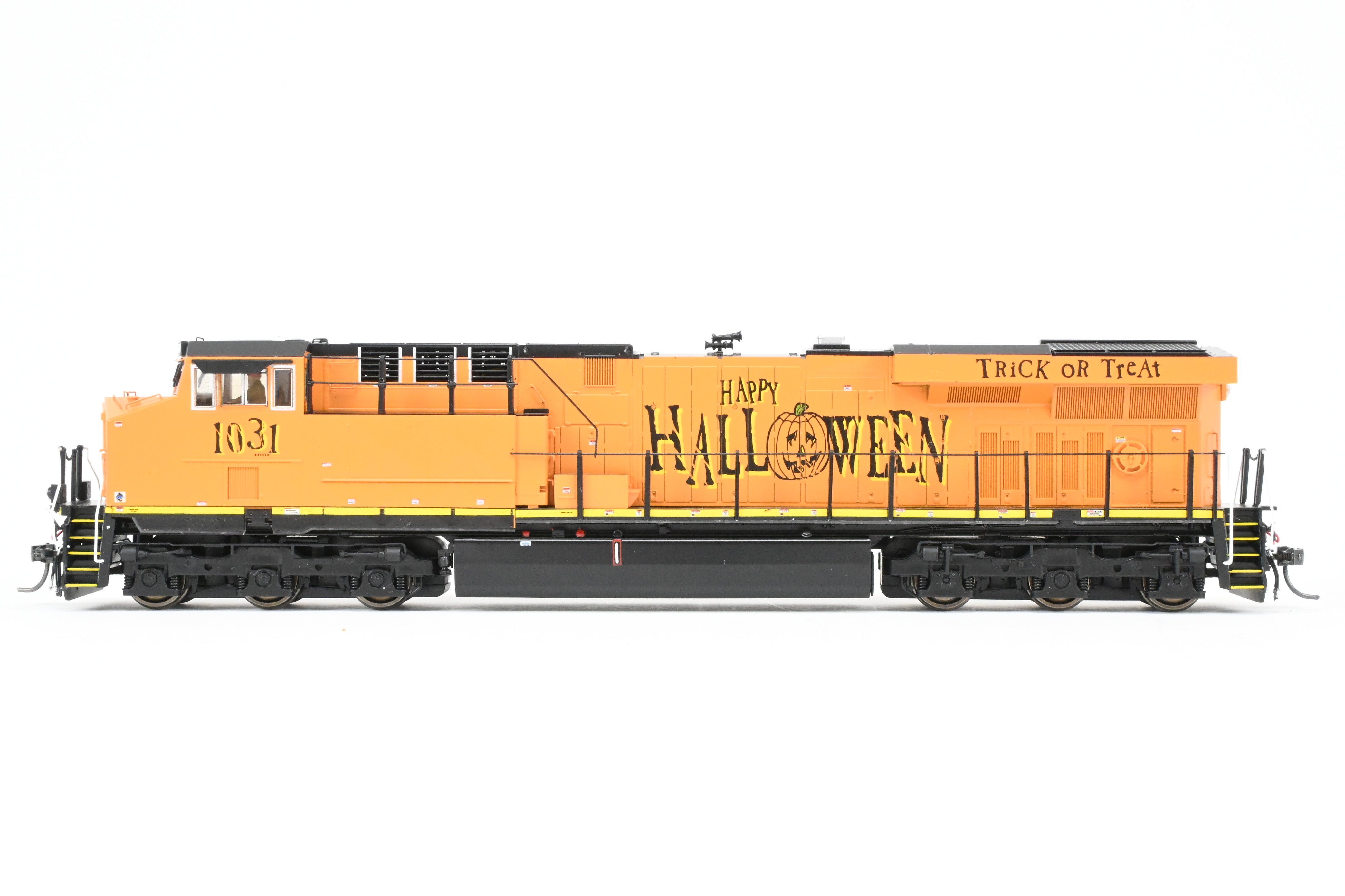 MTH Mike's Train House Halloween ES44AC 1031 with Proto-Sound 3.0/DCC