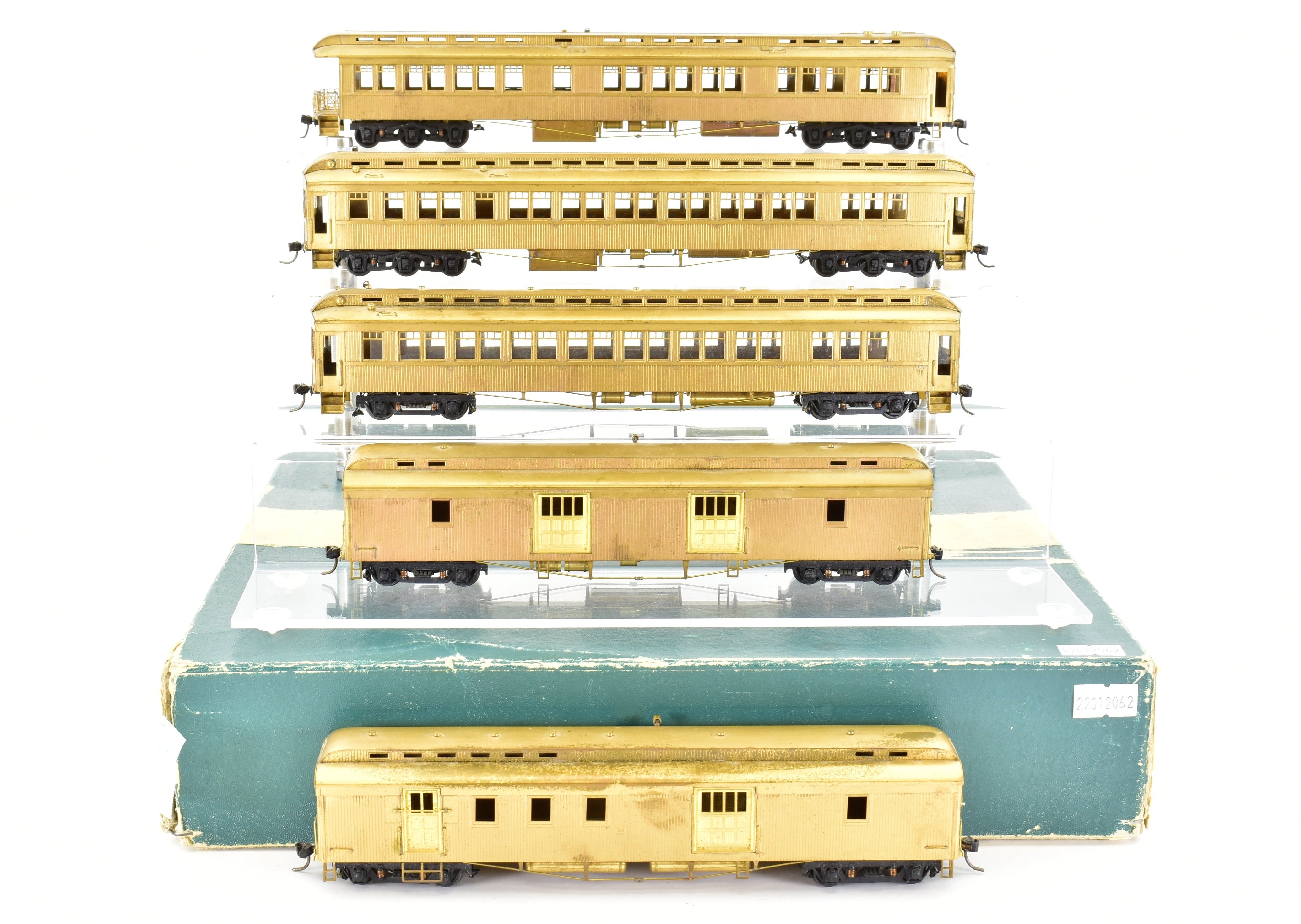Canadian Pacific Railway Kettle Valley Brass Passenger Cars with Central Valley Trucks