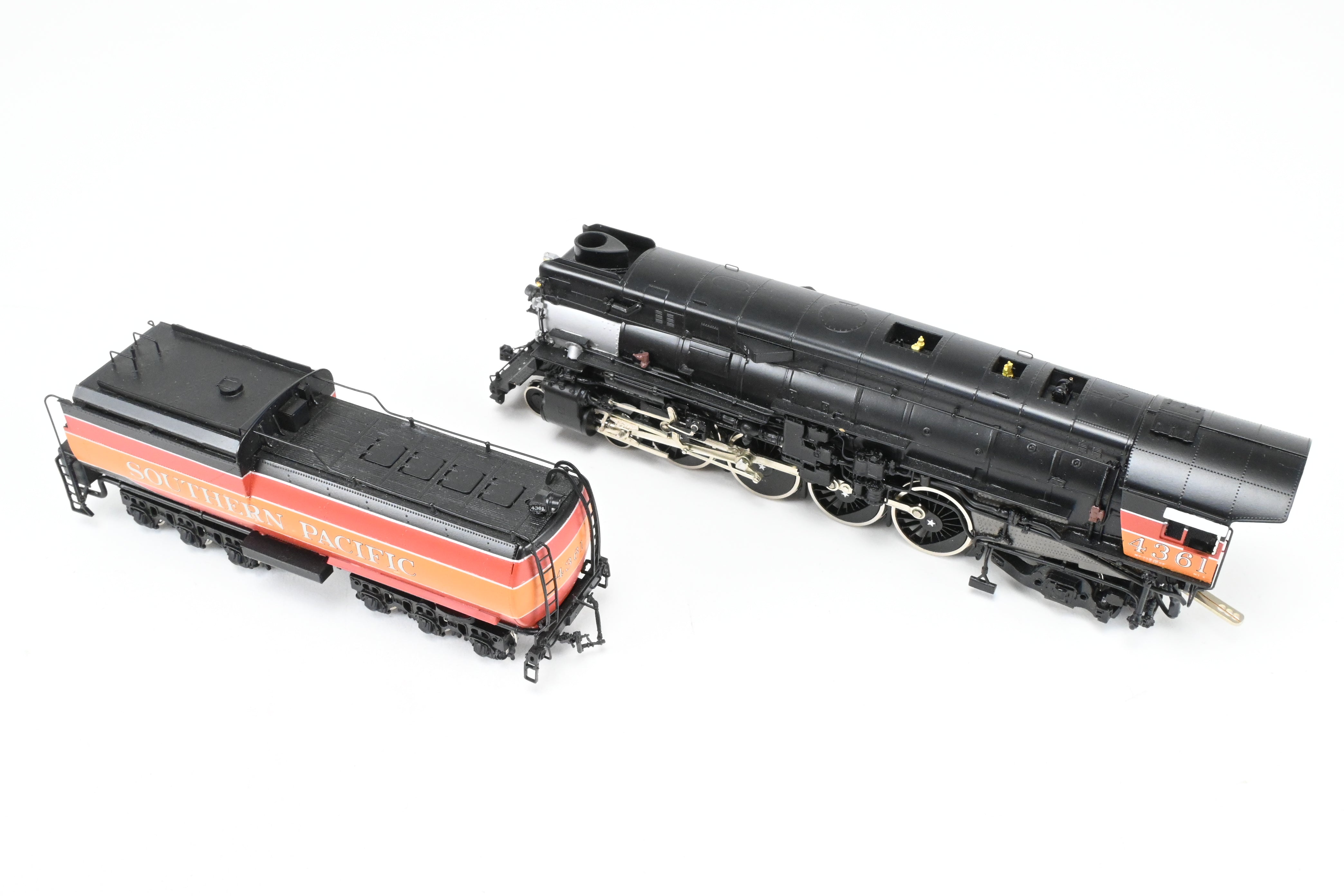High - Quality HO Scale Brass CON Key Imports Southern Pacific MT - 4 4 - 8 - 2 Semi - Streamlined Mountain Steam Locomotive Model FP in Partial Daylight Scheme, Number #4361