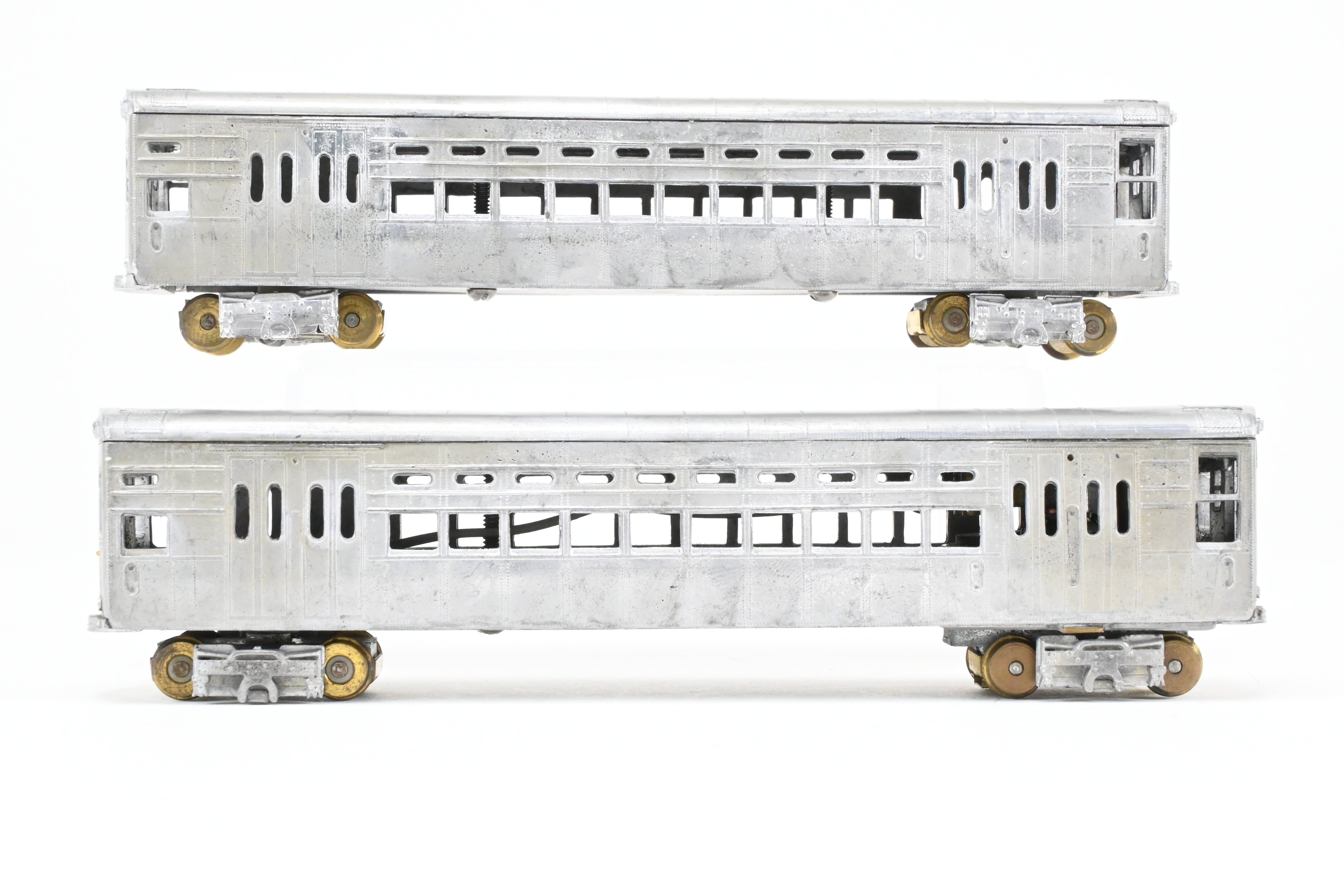 HO Scale Diecast Model Train Set - Chicago Transit Authority 1 - 50 Series Rapid Transit L Two - Car Set by MTS Imports