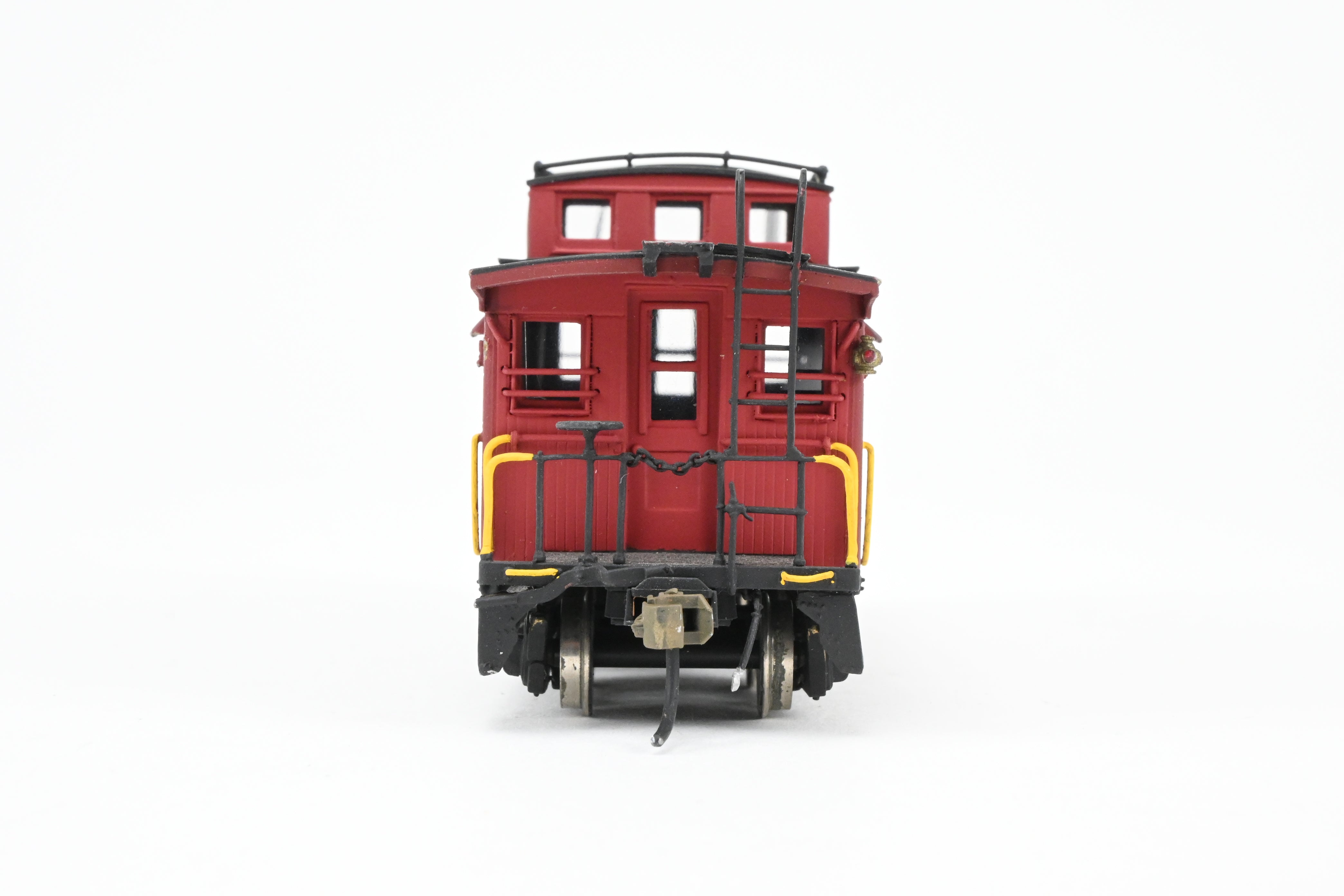 OMI Overland Models, Inc. Custom Painted B&M Boston & Maine Wood Caboose #104647