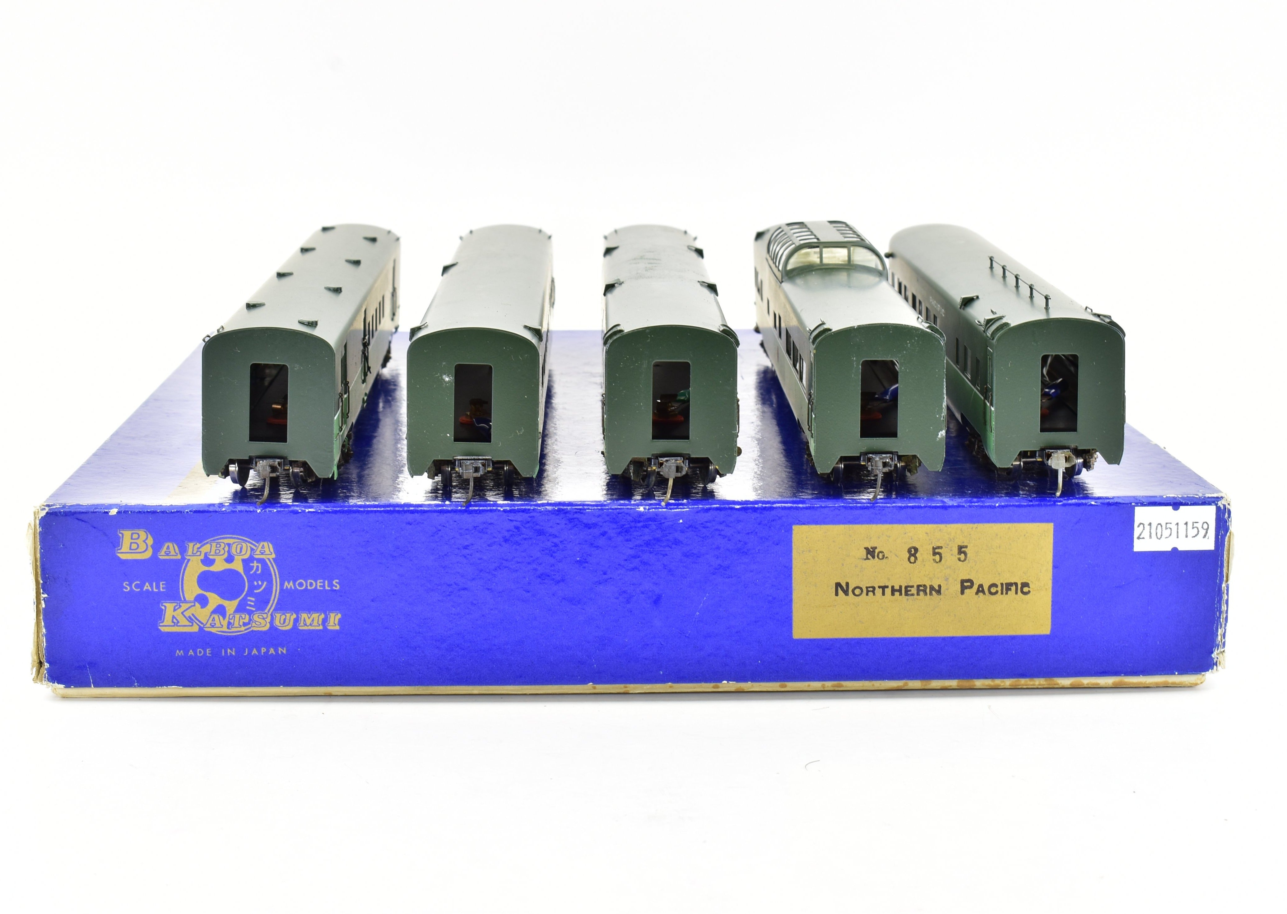 HO Scale Brass Balboa Northern Pacific 5-Car Factory-Painted Passenger Set