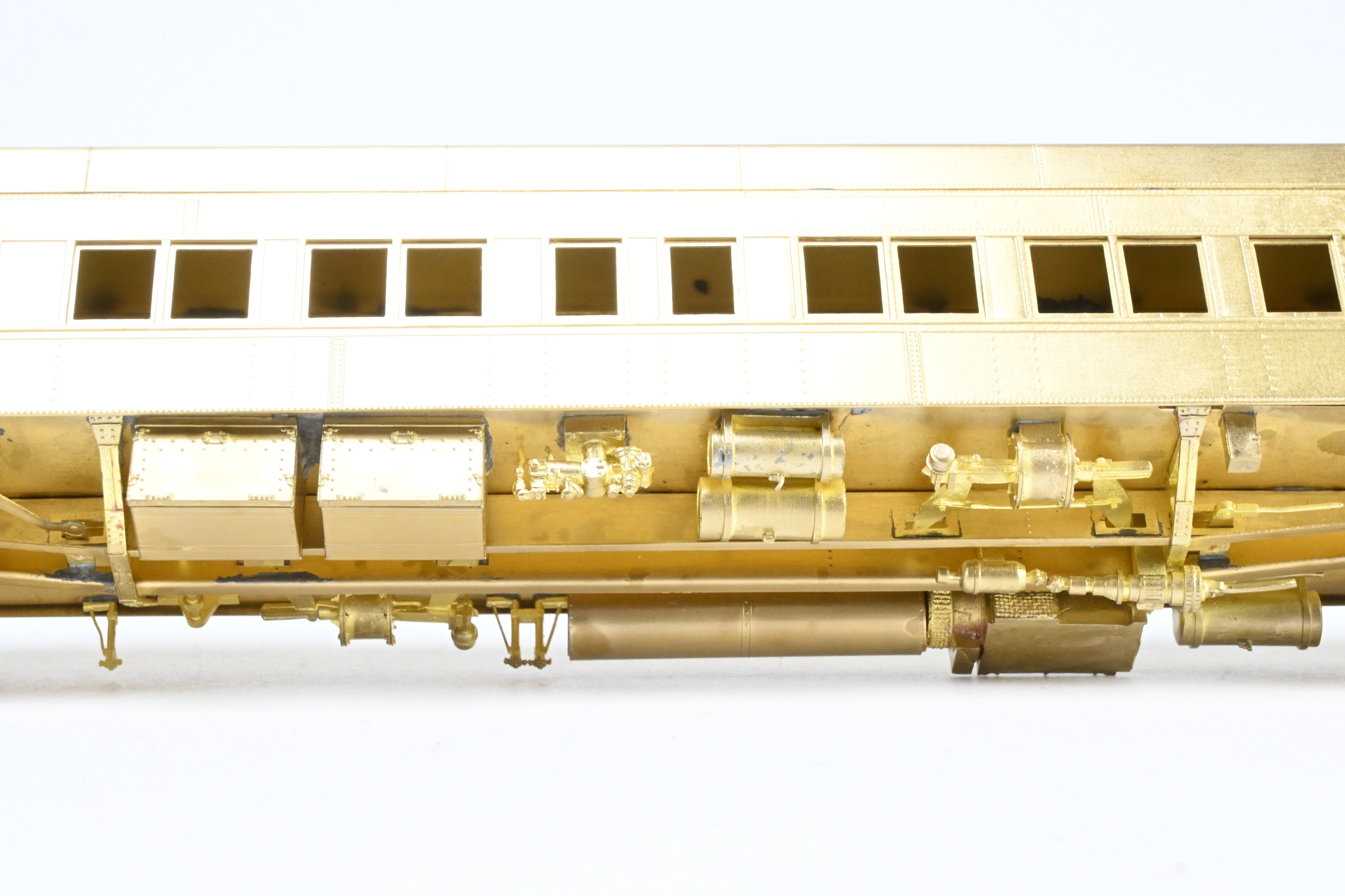 High - Quality HO Scale Brass Model of Great Brass Fleet NYC - New York Central Pullman HW Collectors Limited Edition “Central Square” 3 Compartment - 2 Drawing Room Observation Plan 3959